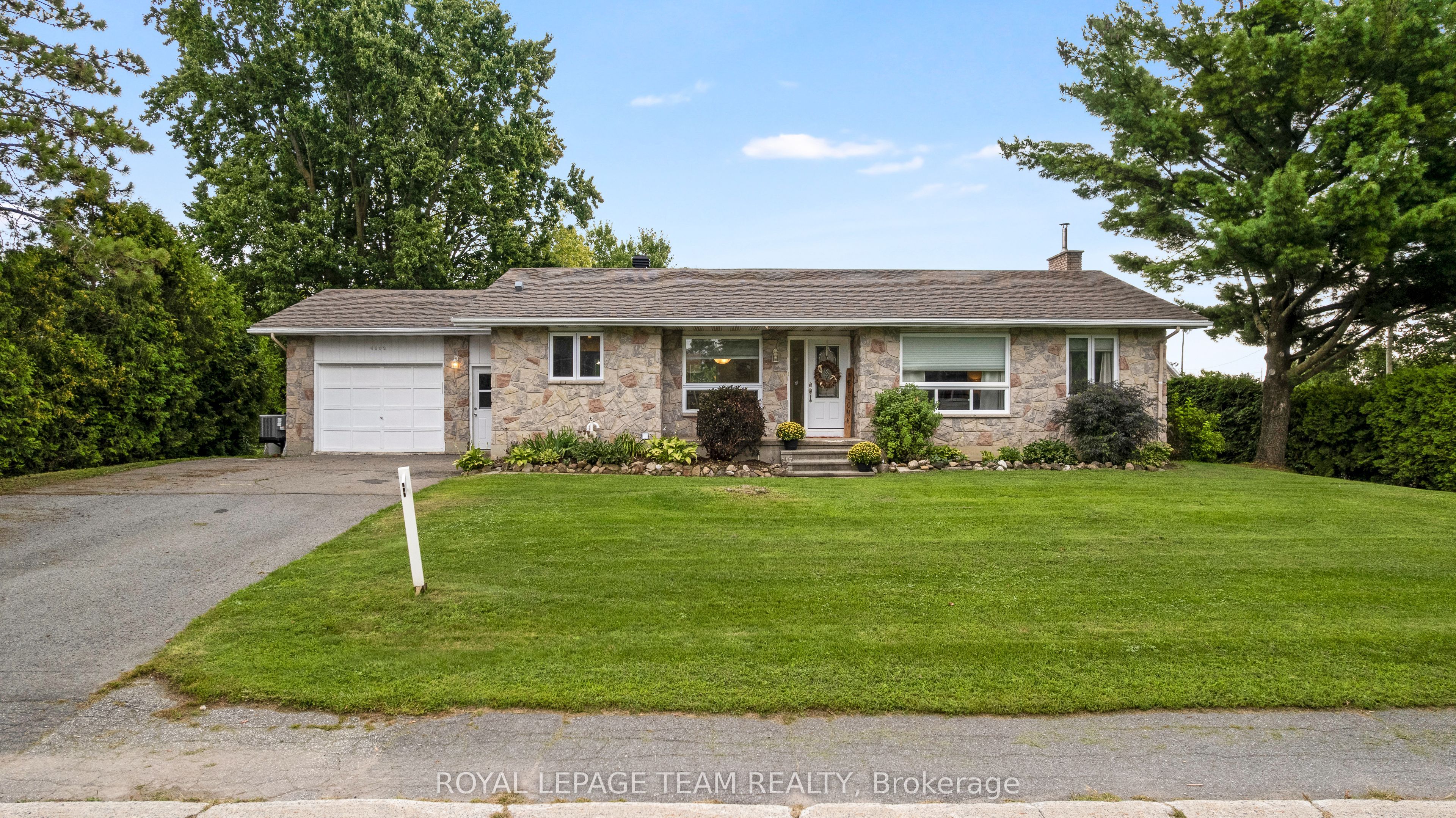 4603 Gregoire Road Property Photo 1