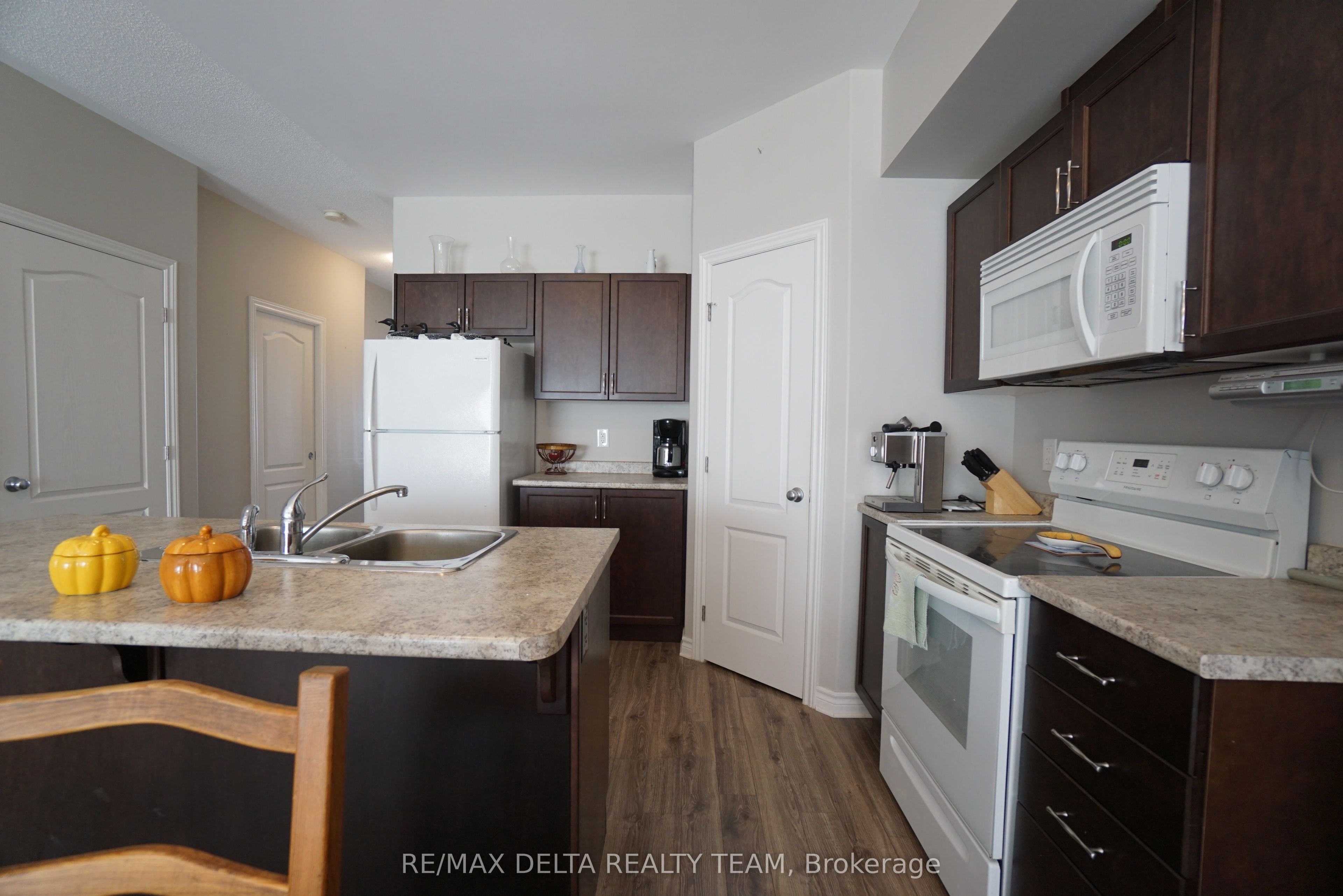 92 Bellwood Drive Property Photo 7