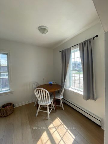 16 Queen Street N 1 Property Photo 6