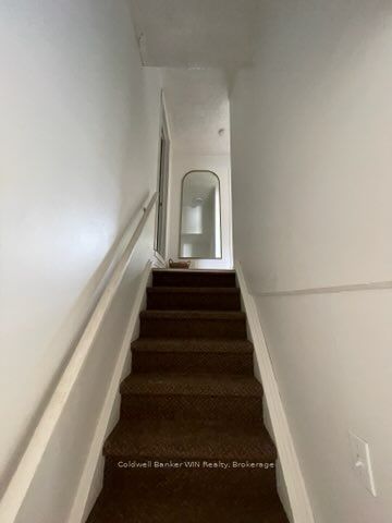 16 Queen Street N 1 Property Photo 7