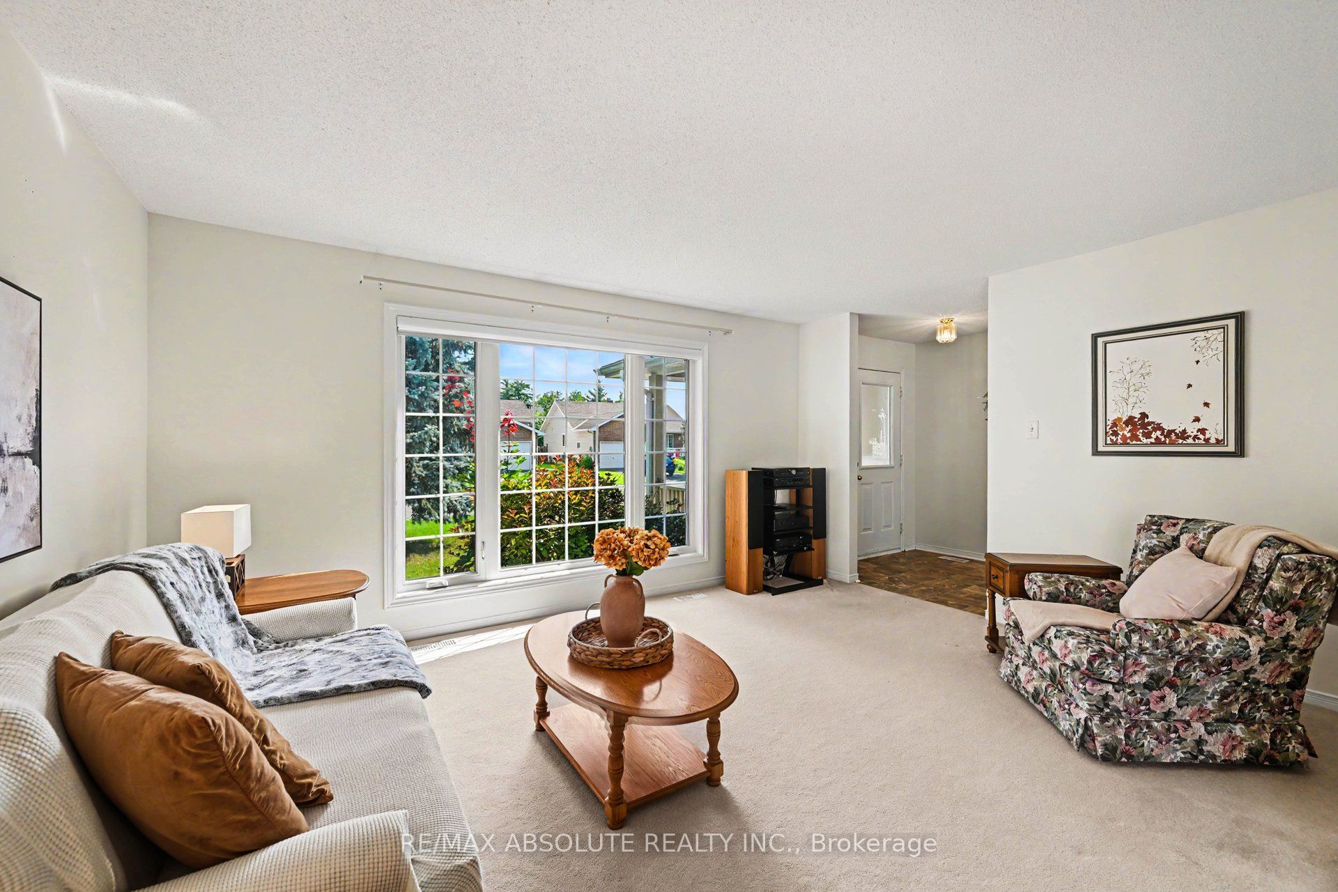 1 River Ridge Crescent Property Photo 6