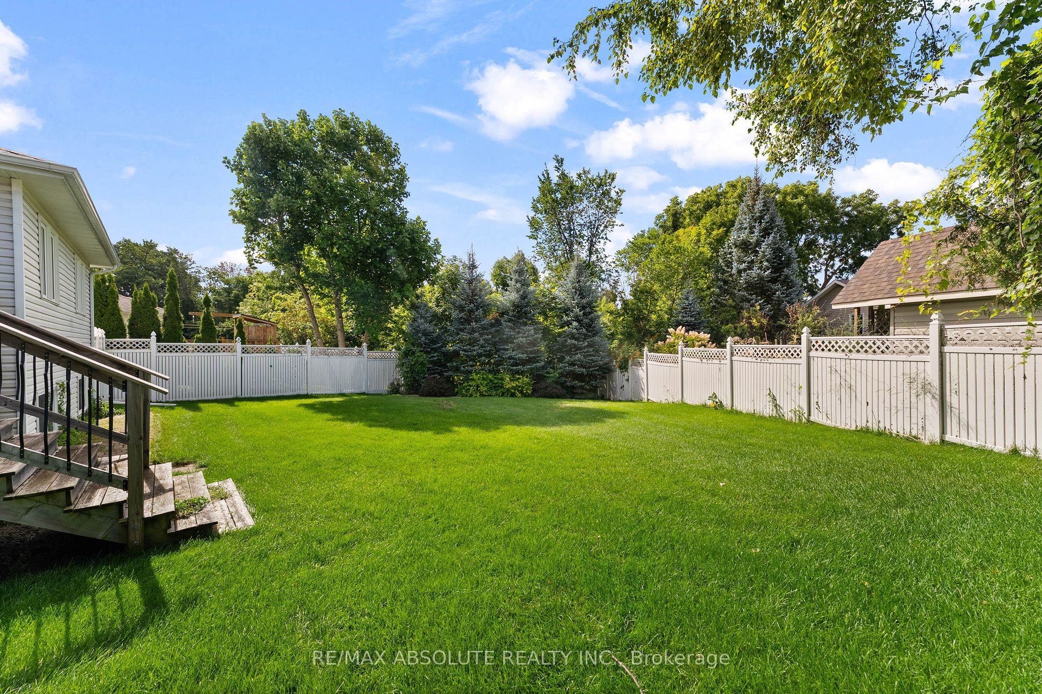 1 River Ridge Crescent Property Photo 39