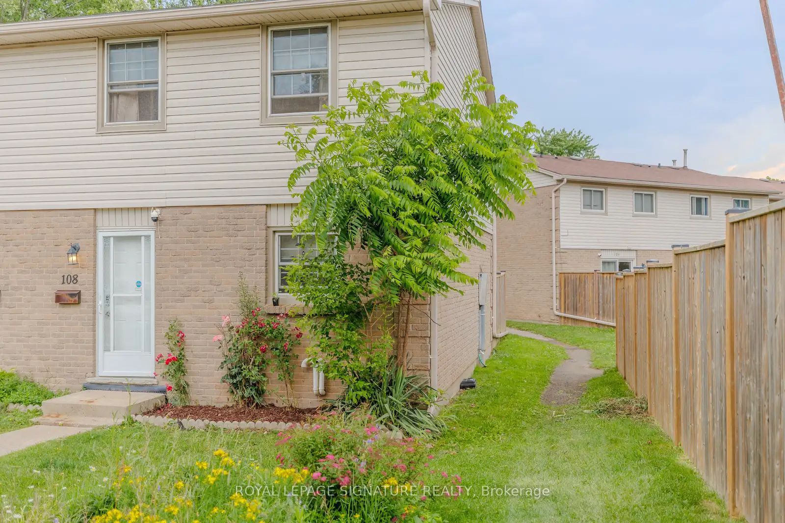 1725 Ernest Avenue 108 Property Photo 2