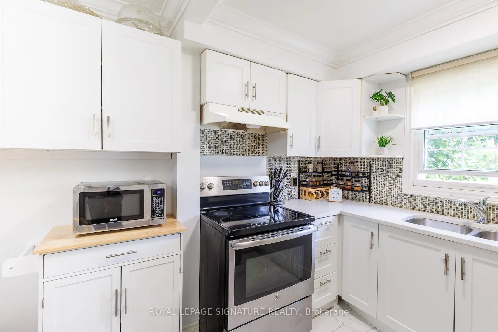 1725 Ernest Avenue 108 Property Photo 10