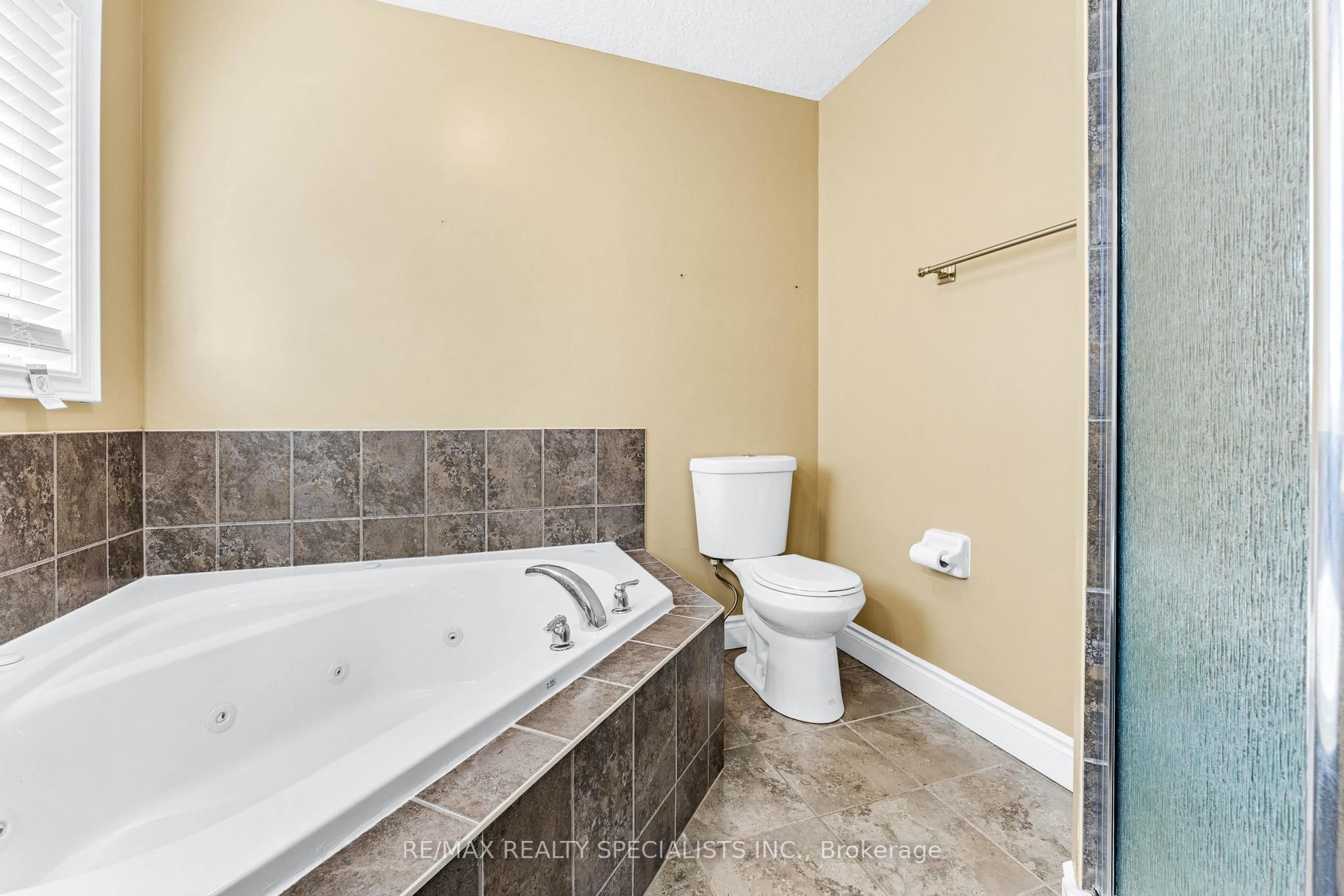708 Spitfire Street Property Photo 18