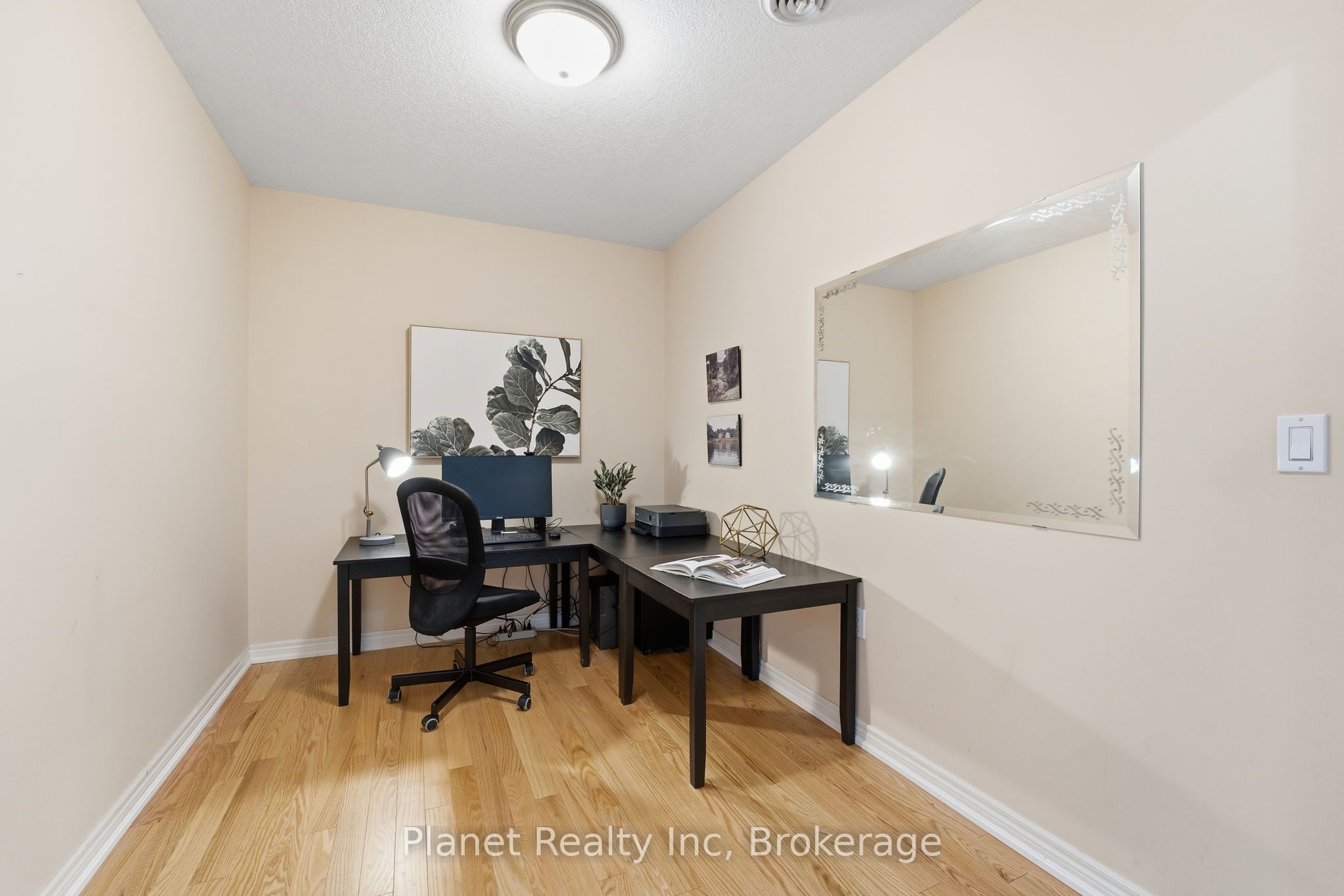 65 Bayberry Drive 301 Property Photo 6