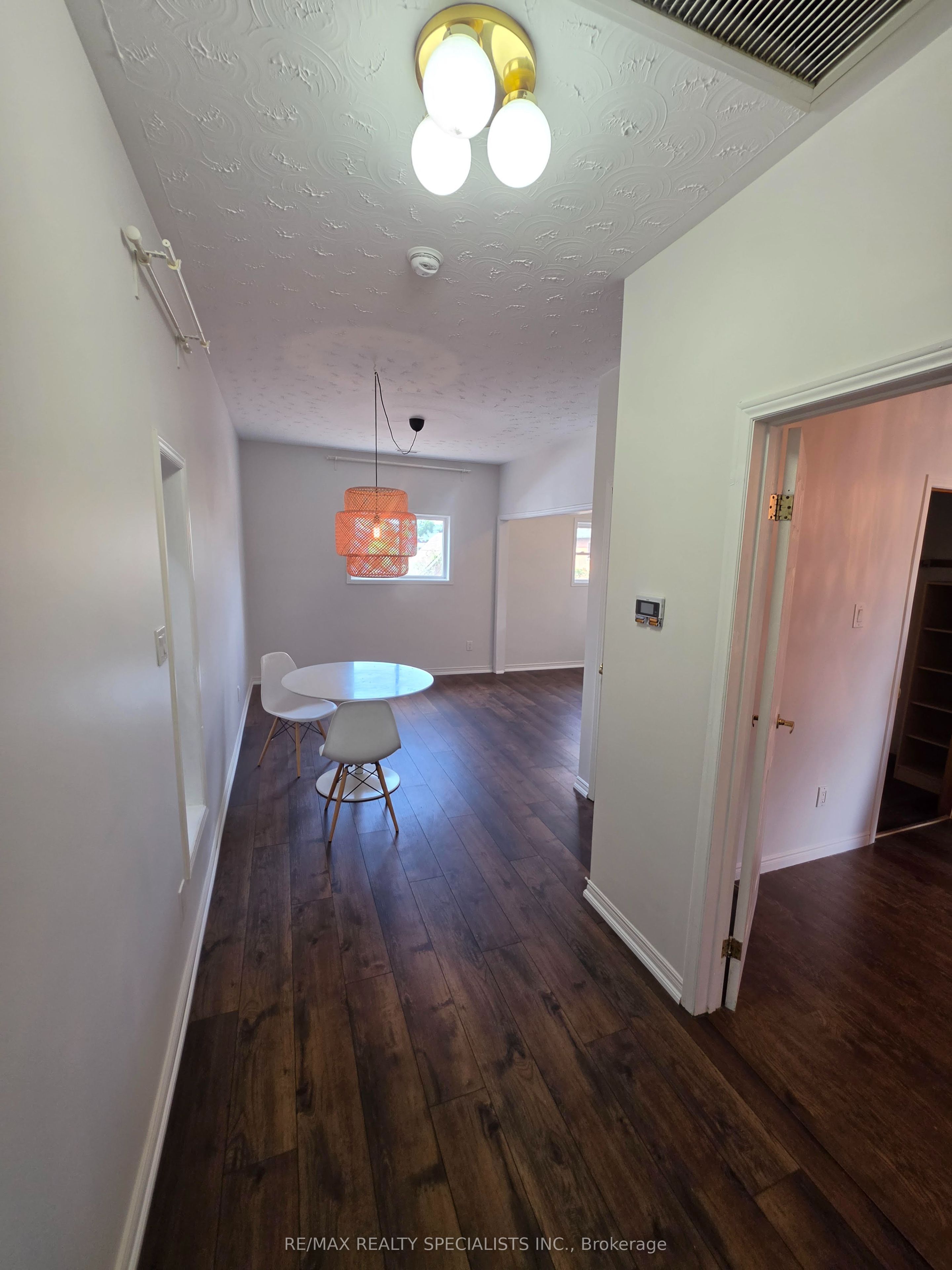 359 Barton Street E Second Floor Property Photo 9