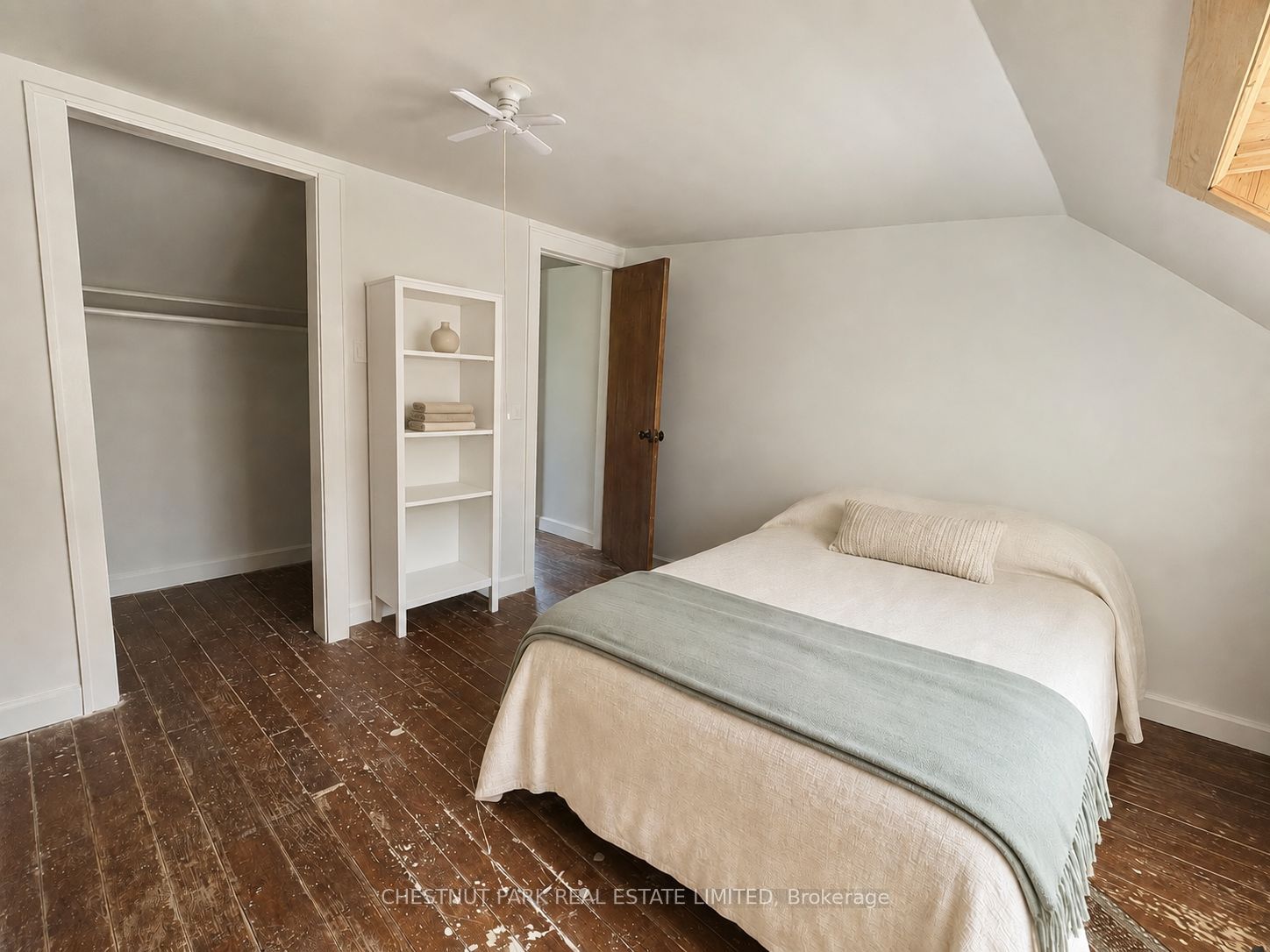 14 Given Road N Property Photo 12