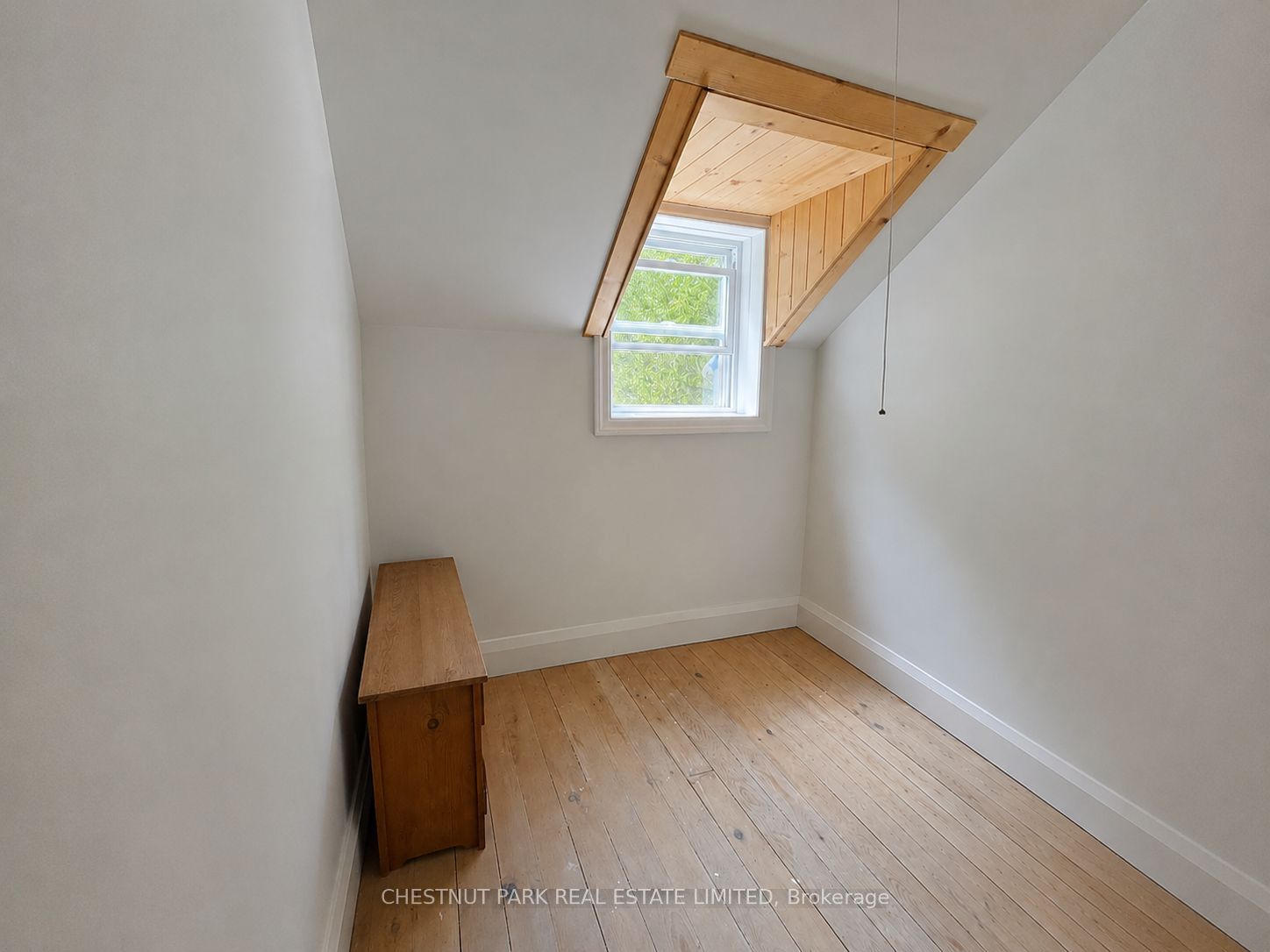 14 Given Road N Property Photo 13