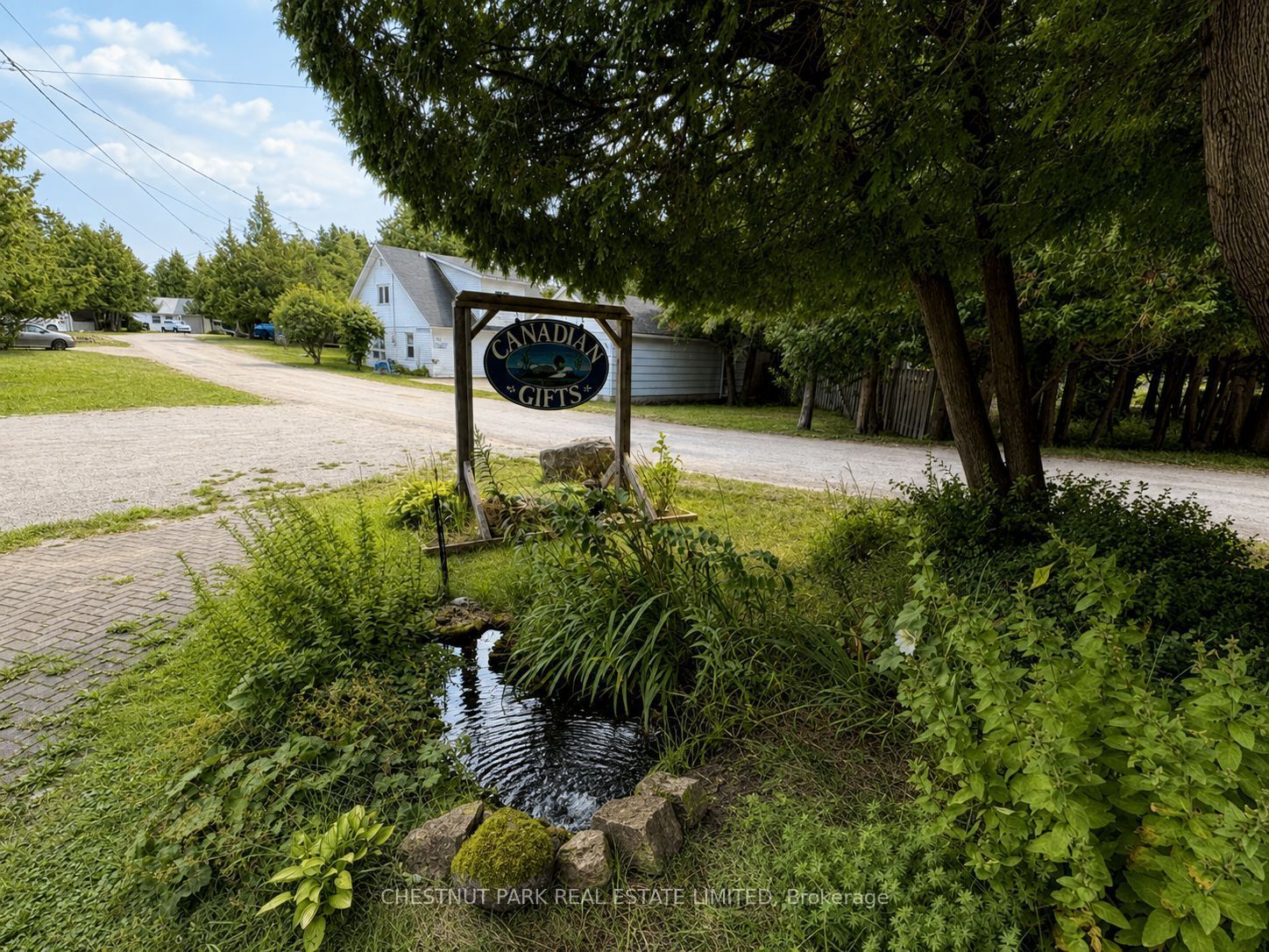 14 Given Road N Property Photo 21