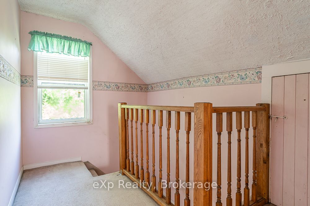 520 Huron Road Property Photo 21
