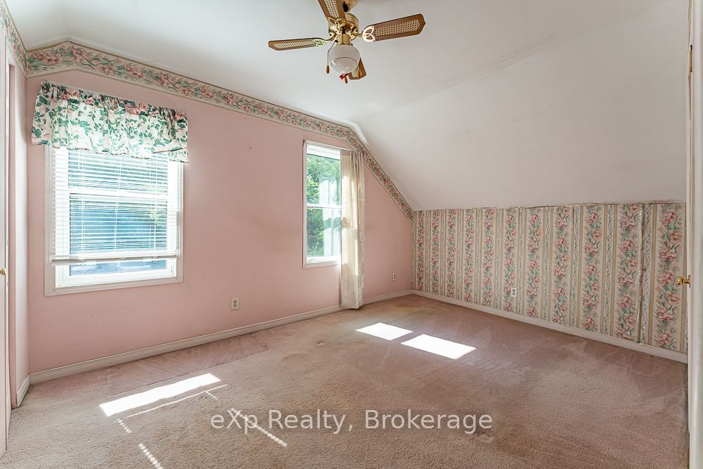 520 Huron Road Property Photo 22