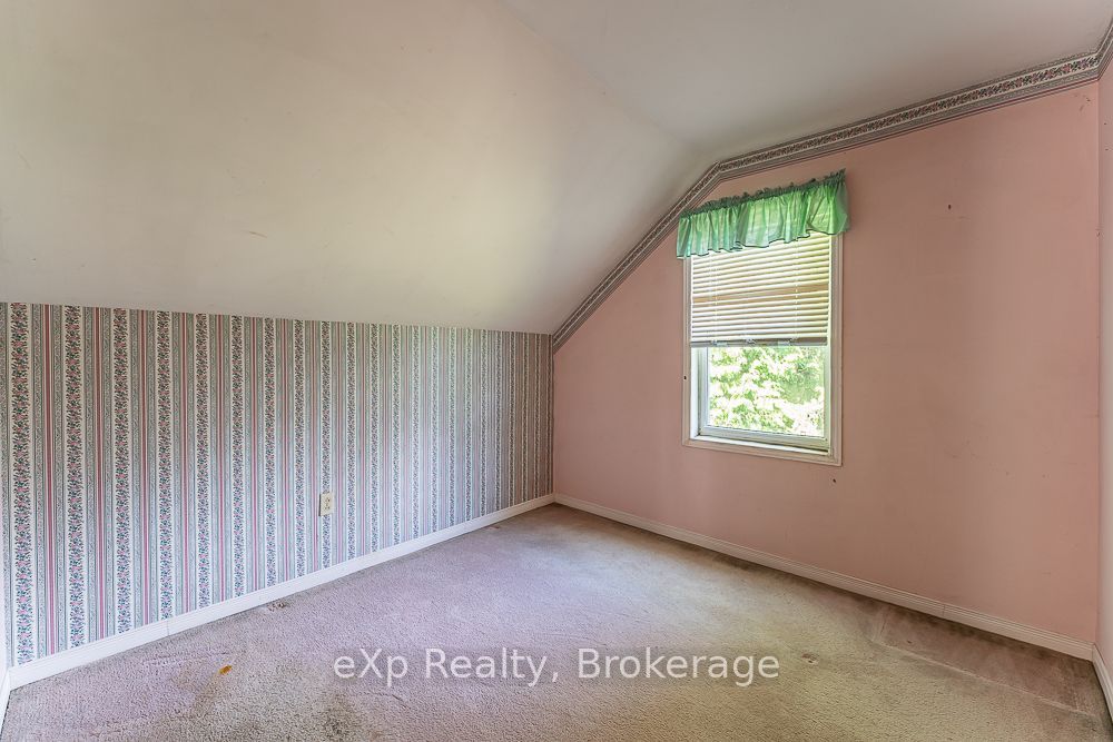 520 Huron Road Property Photo 25