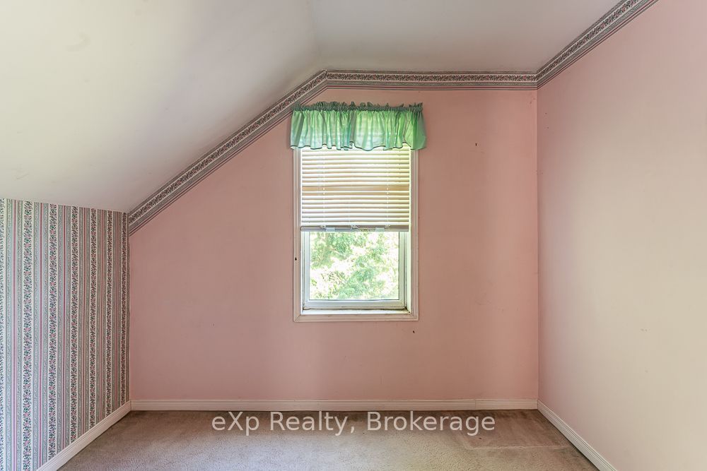 520 Huron Road Property Photo 26
