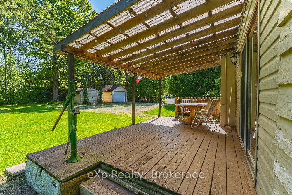 520 Huron Road Property Photo 30