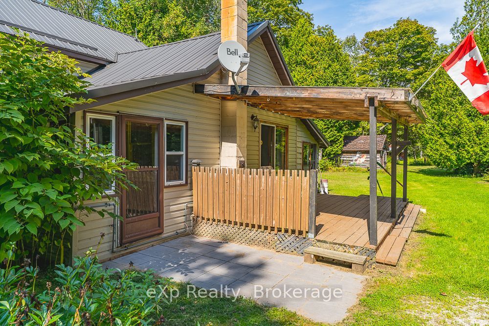 520 Huron Road Property Photo 32