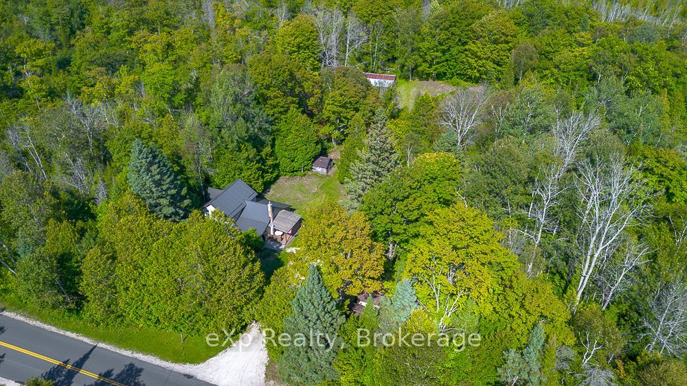 520 Huron Road Property Photo 38