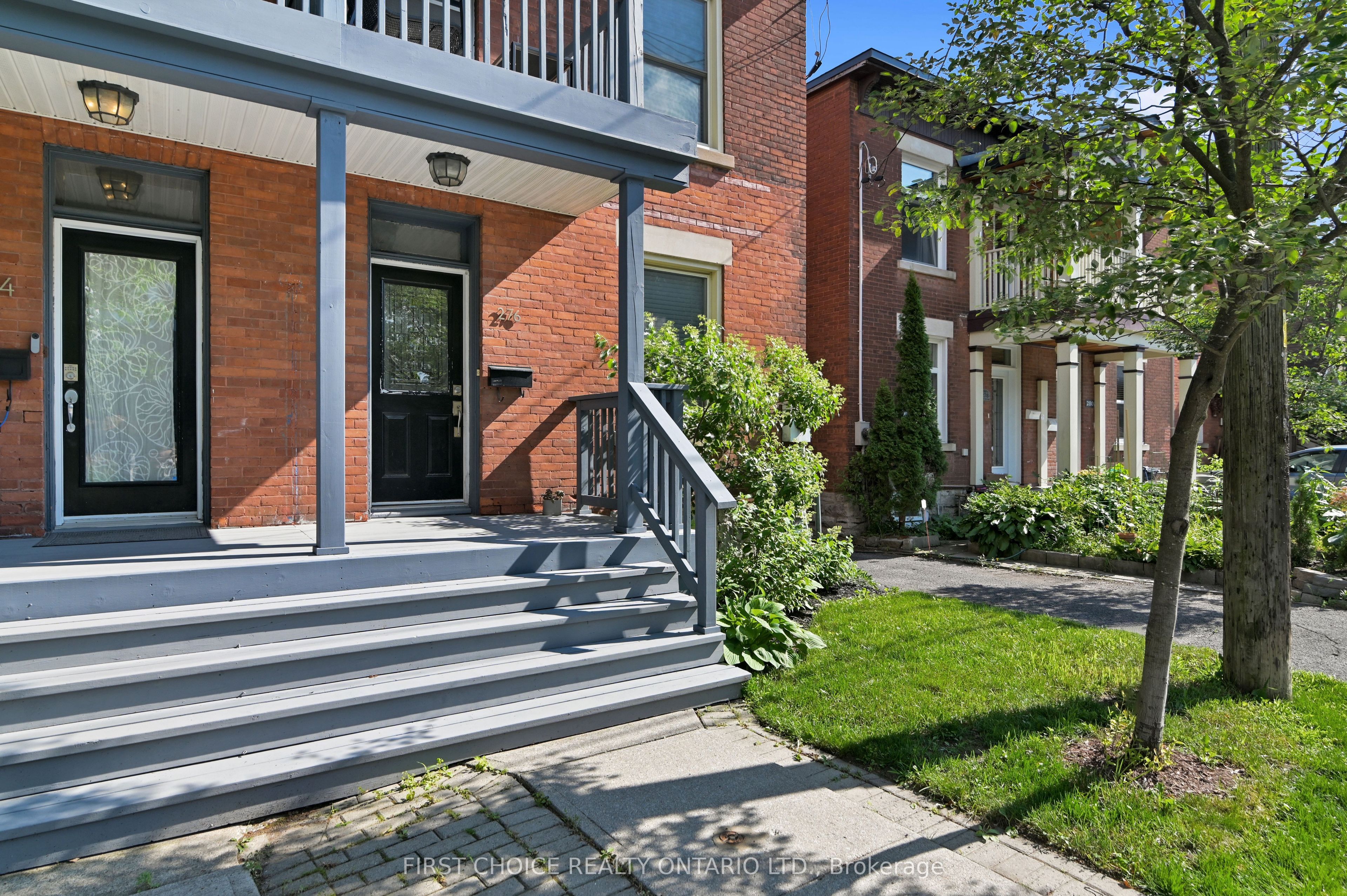 276 Fifth Avenue Property Photo 3