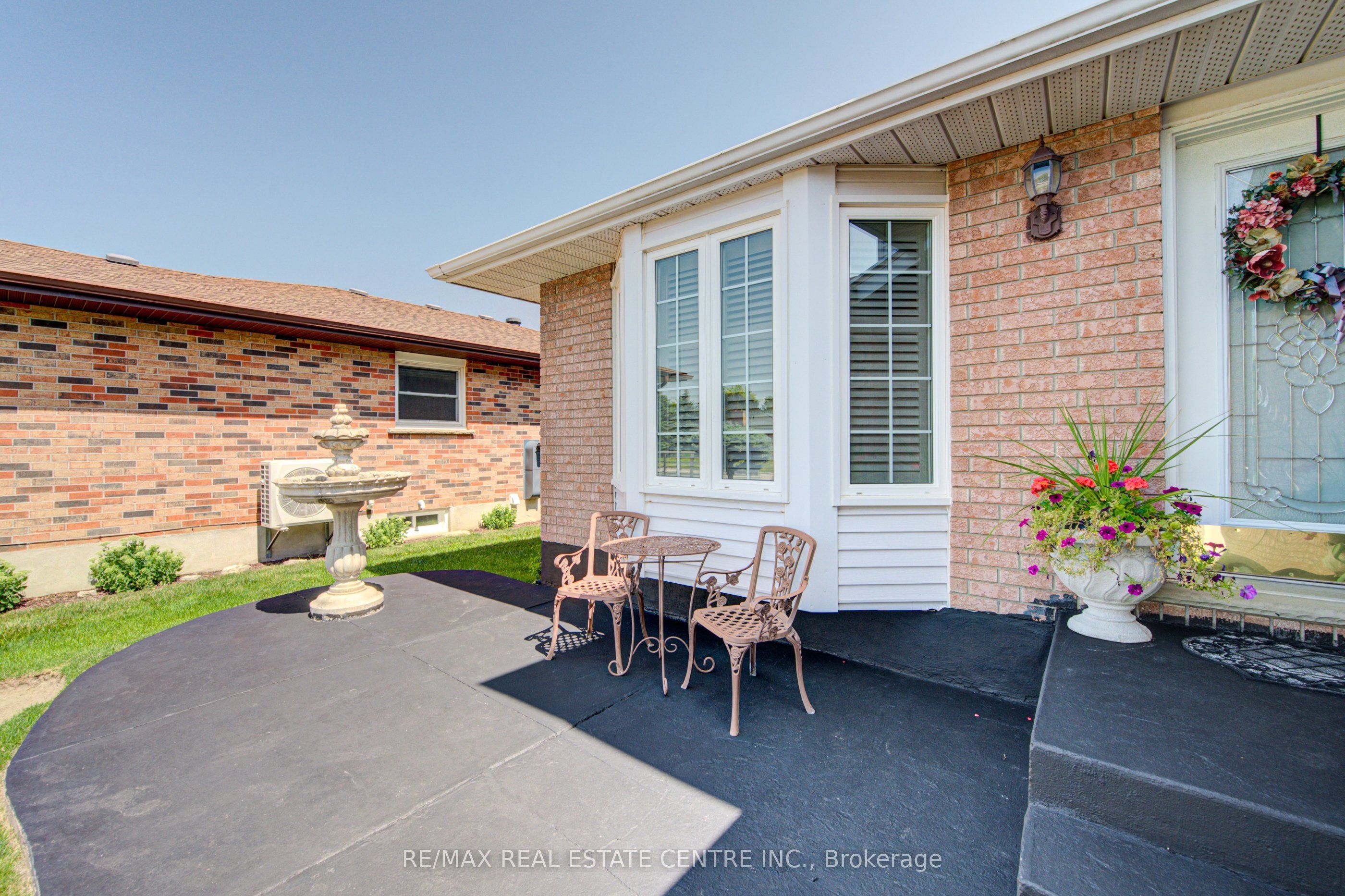 103 Southwood Drive Property Photo 8