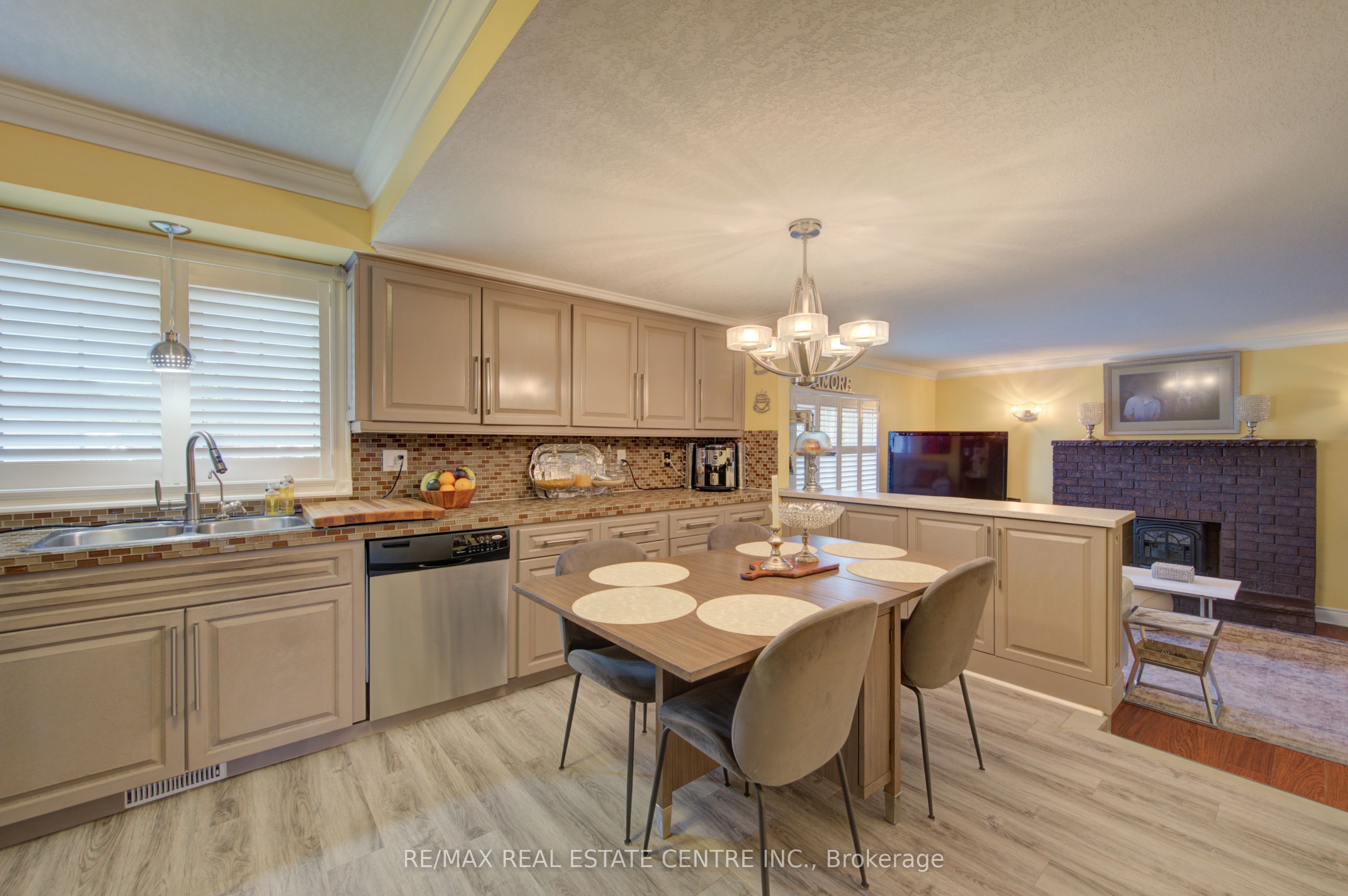 103 Southwood Drive Property Photo 14