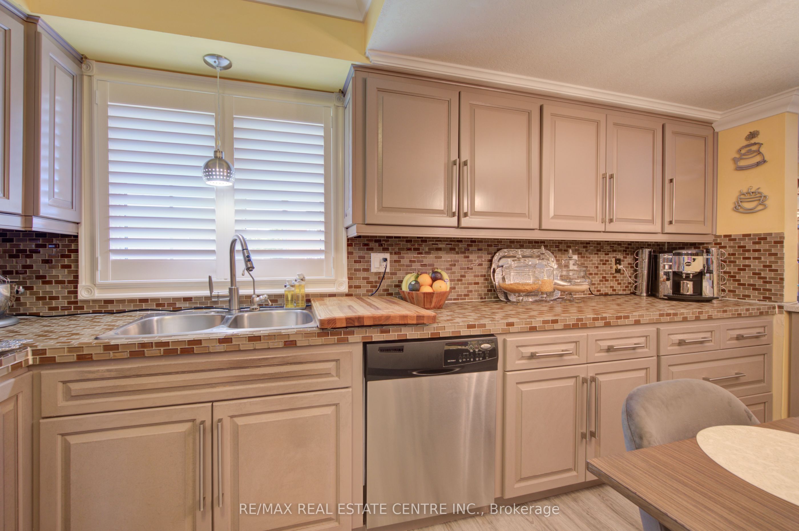 103 Southwood Drive Property Photo 16