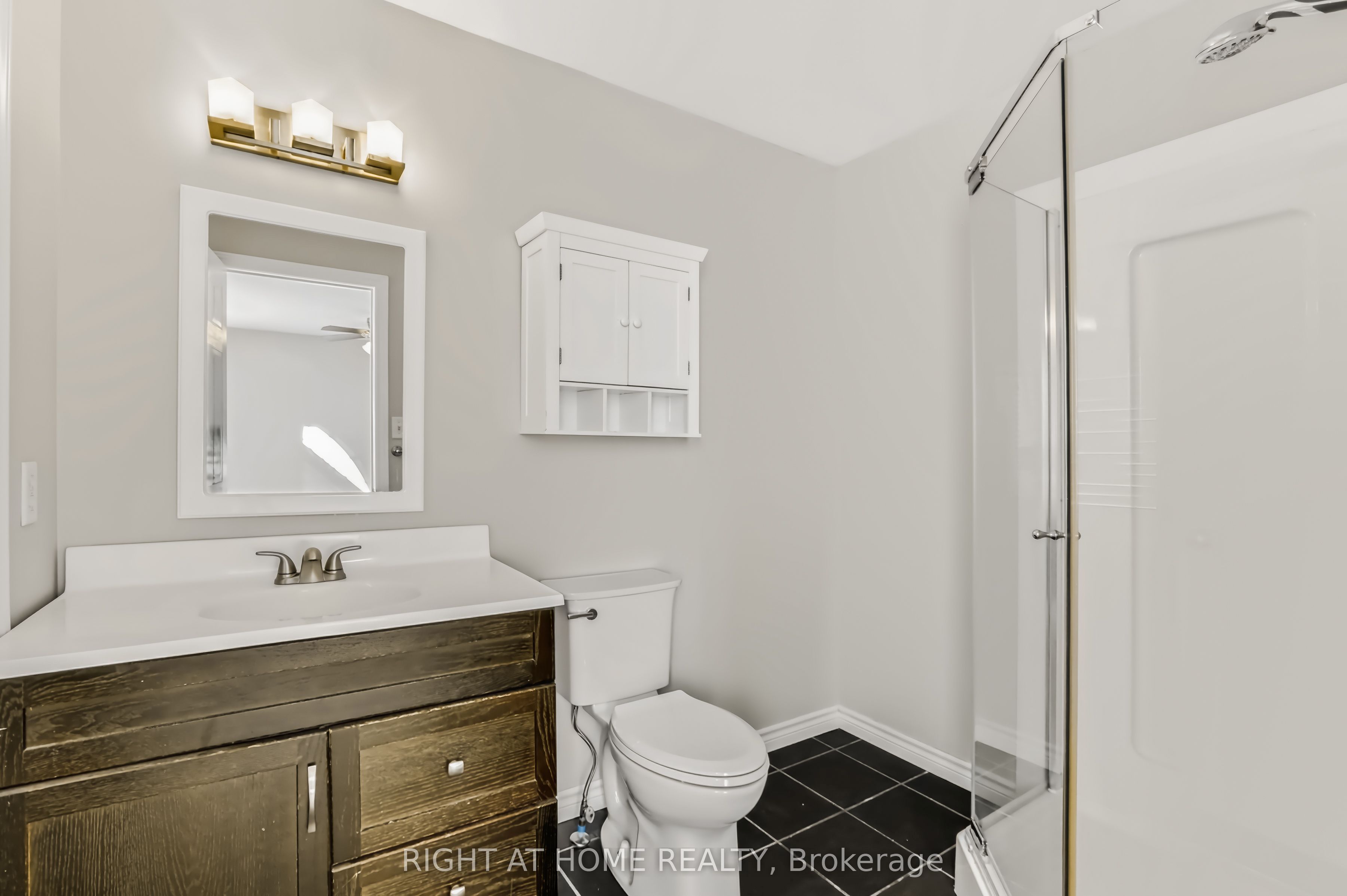 1811 Rollingacres Drive Property Photo 21