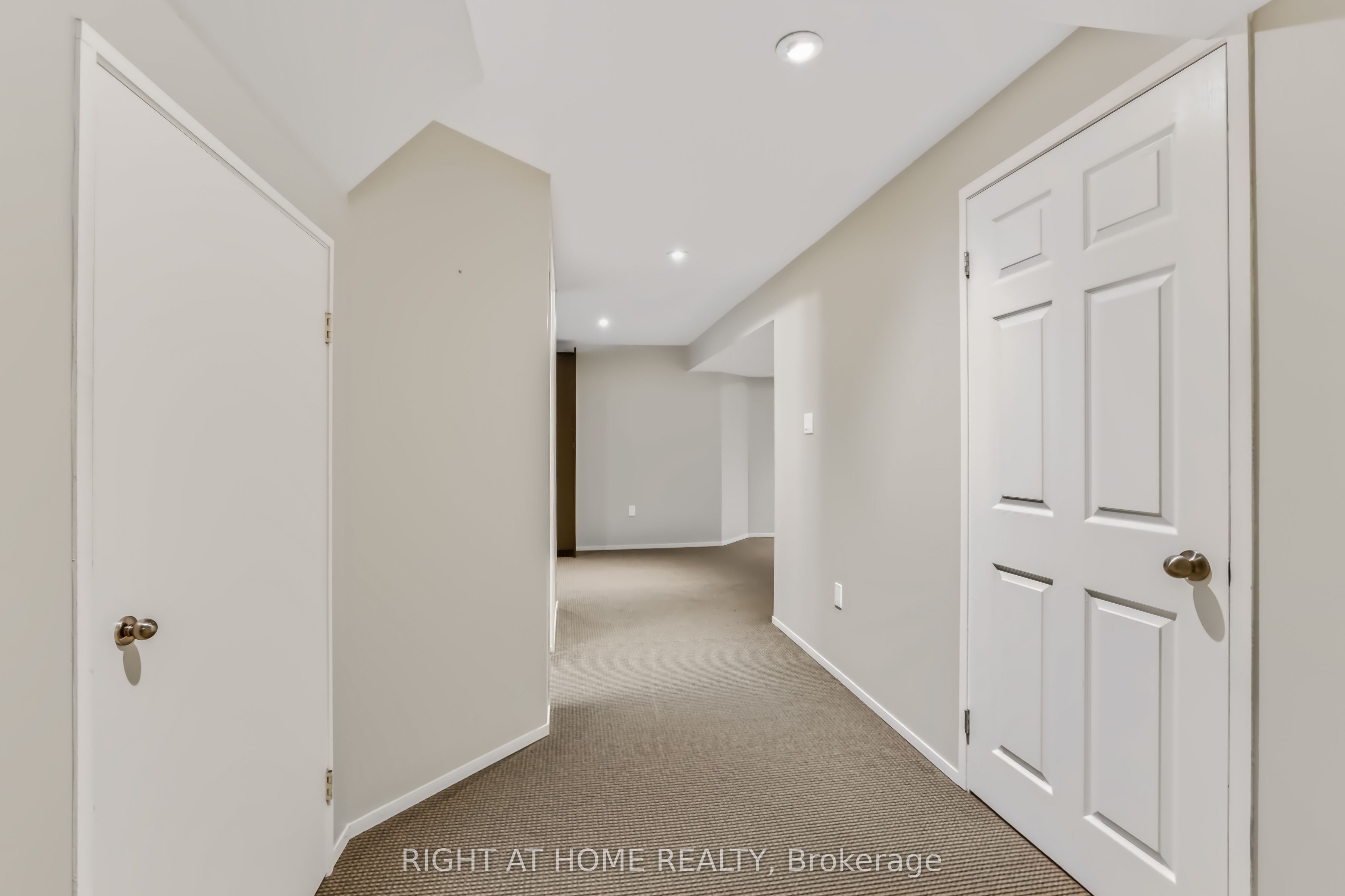 1811 Rollingacres Drive Property Photo 23