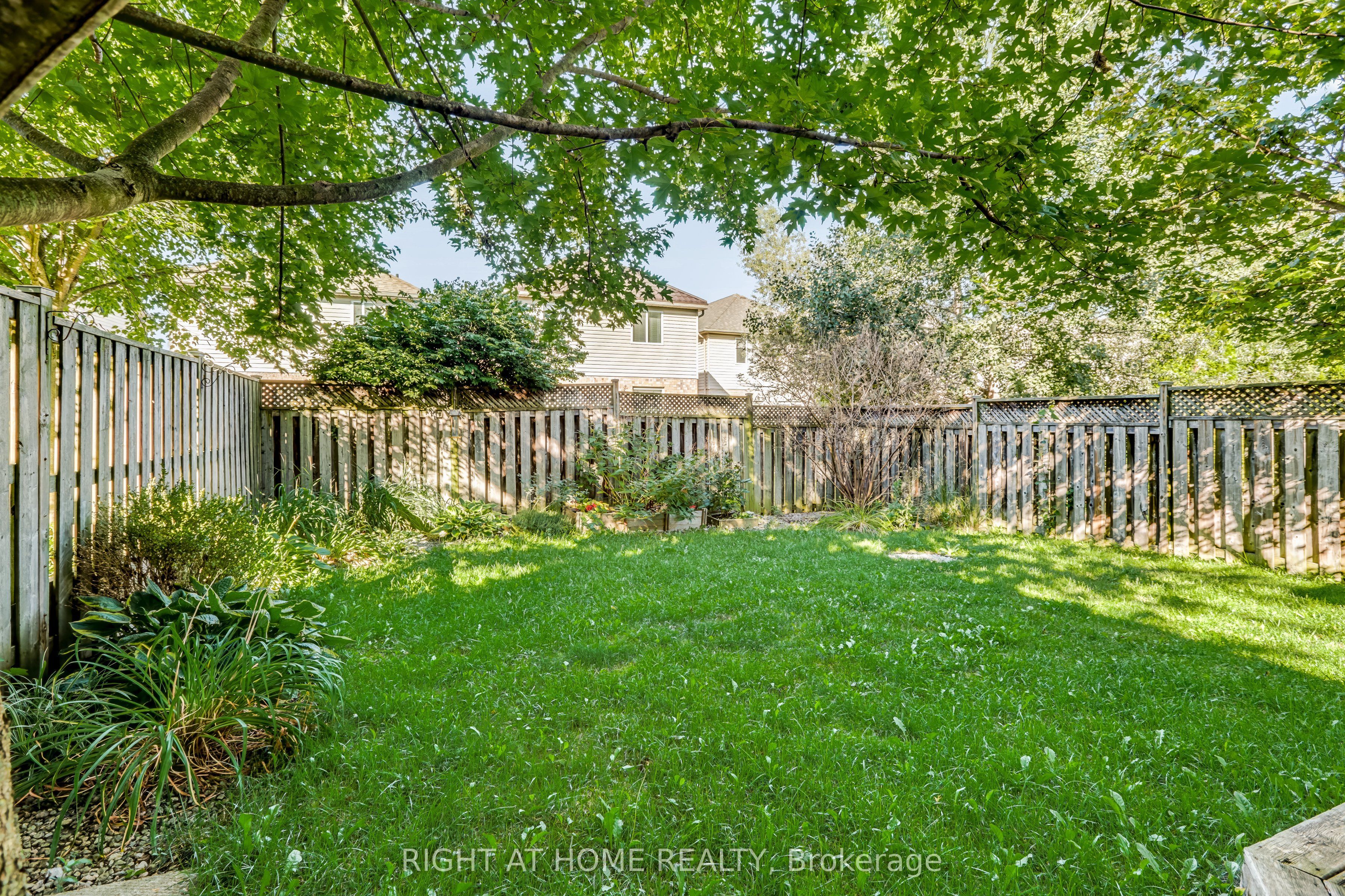 1811 Rollingacres Drive Property Photo 33