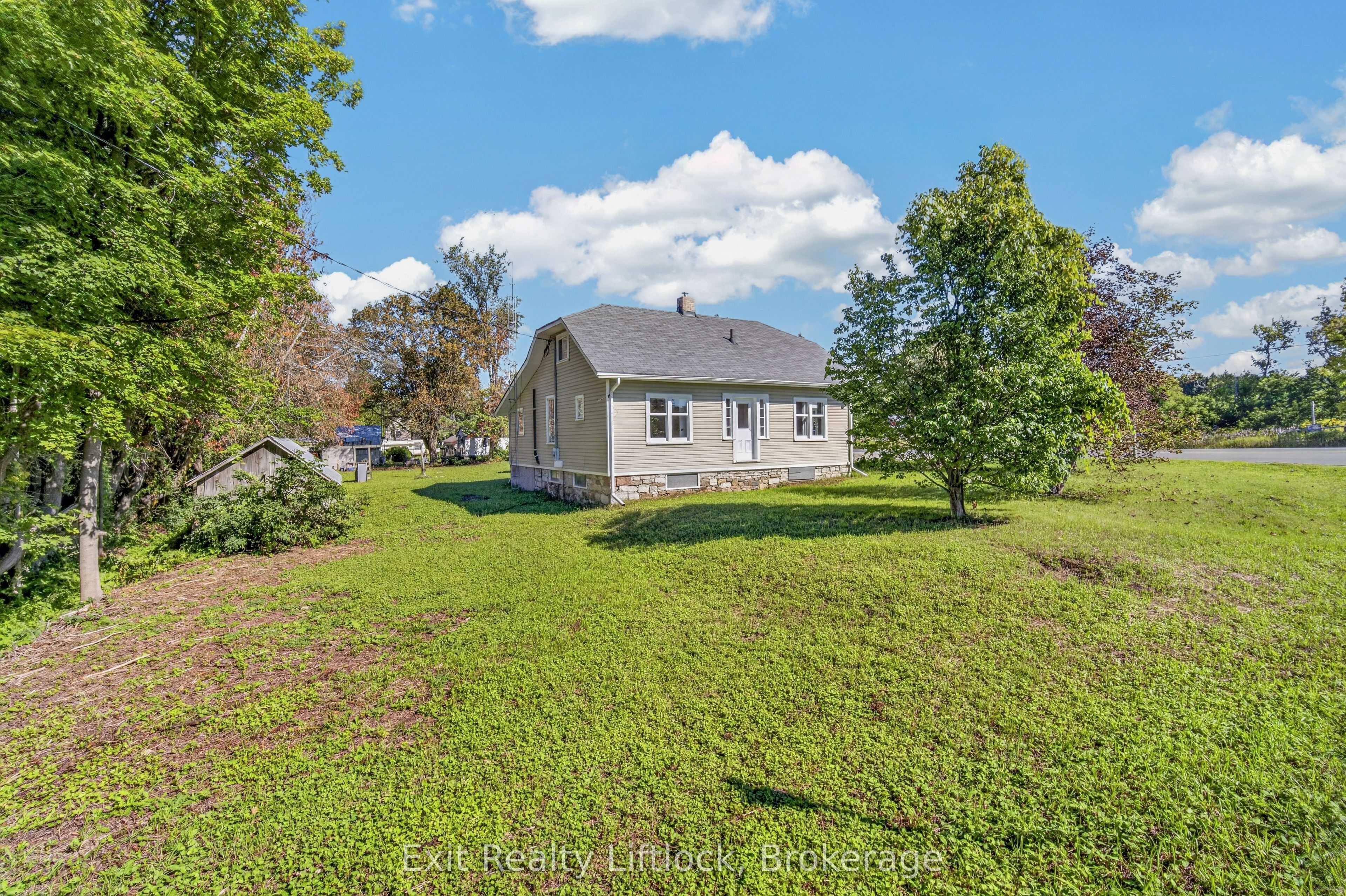 1952 County Rd 6 Road Property Photo 4
