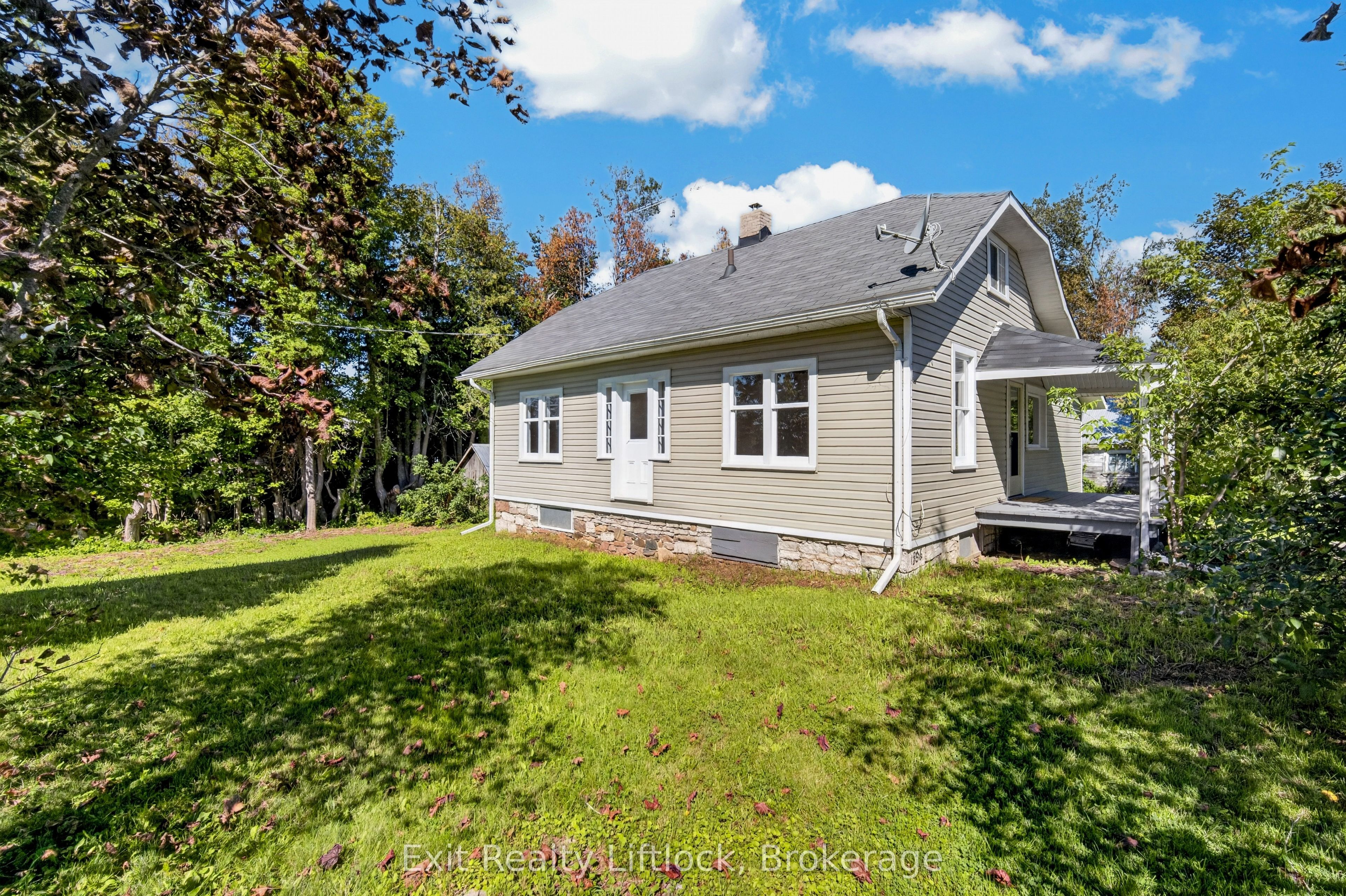 1952 County Rd 6 Road Property Photo 5
