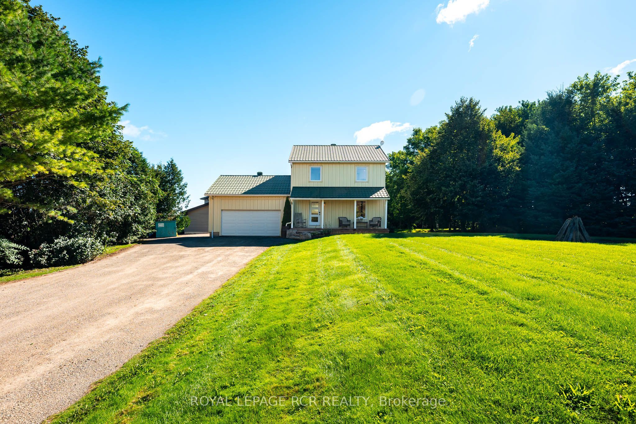 253247 9th Line Property Photo 4