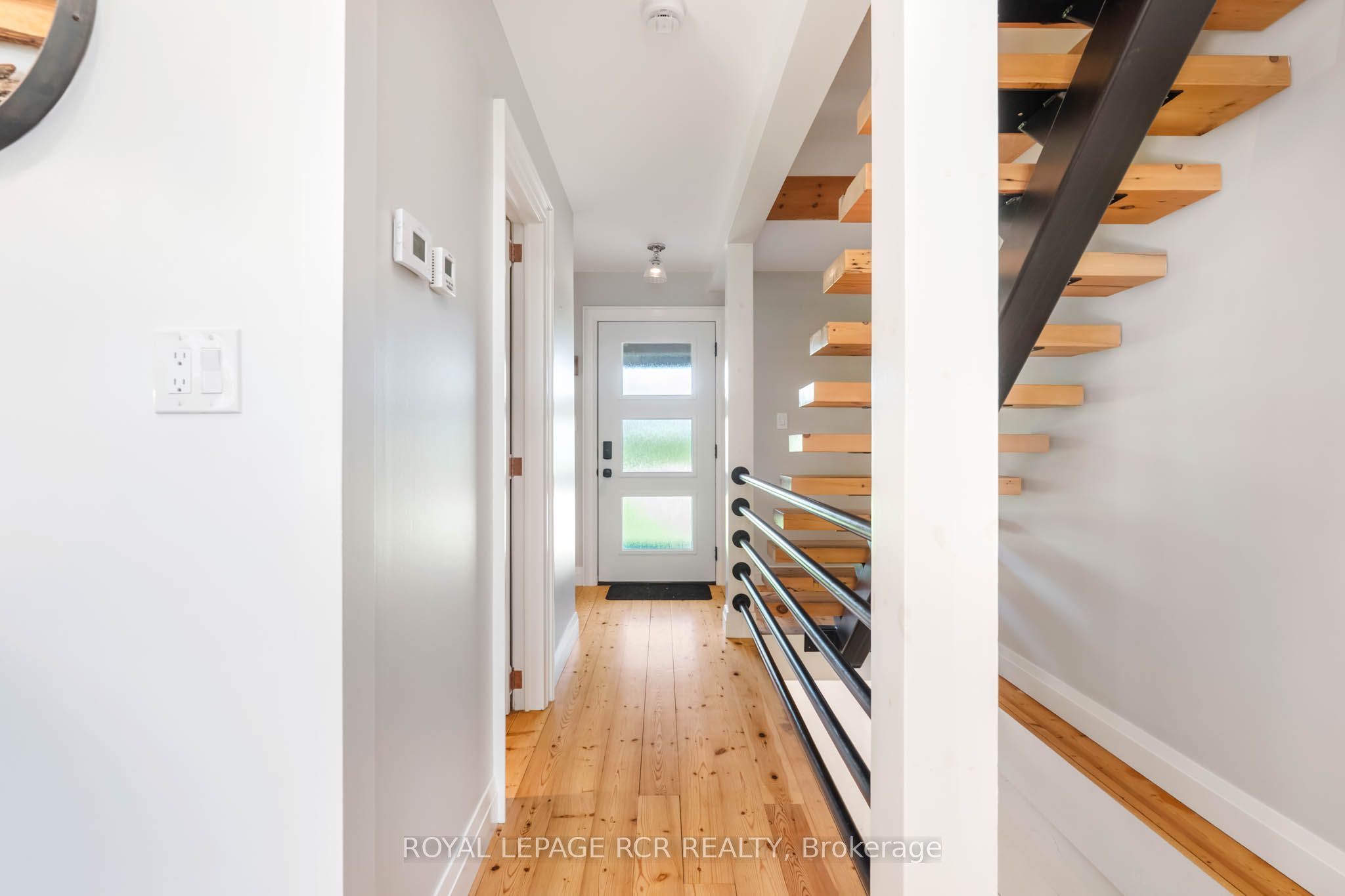 253247 9th Line Property Photo 15