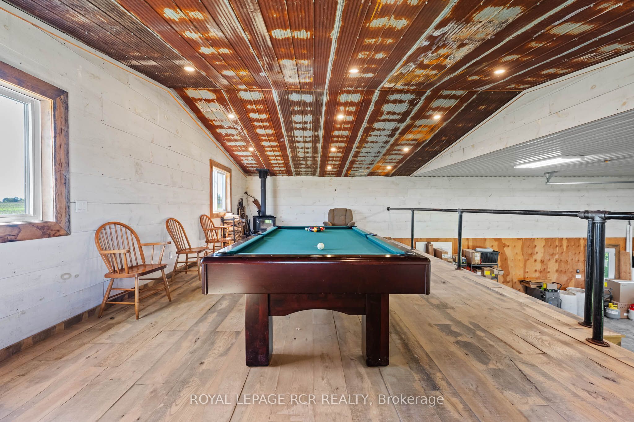 253247 9th Line Property Photo 49