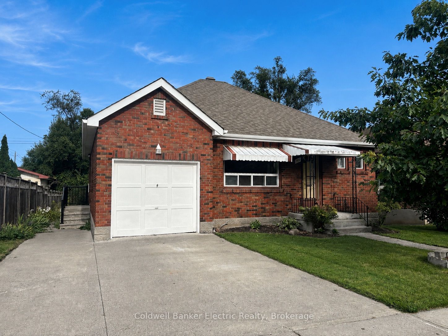 792 Curtis Road