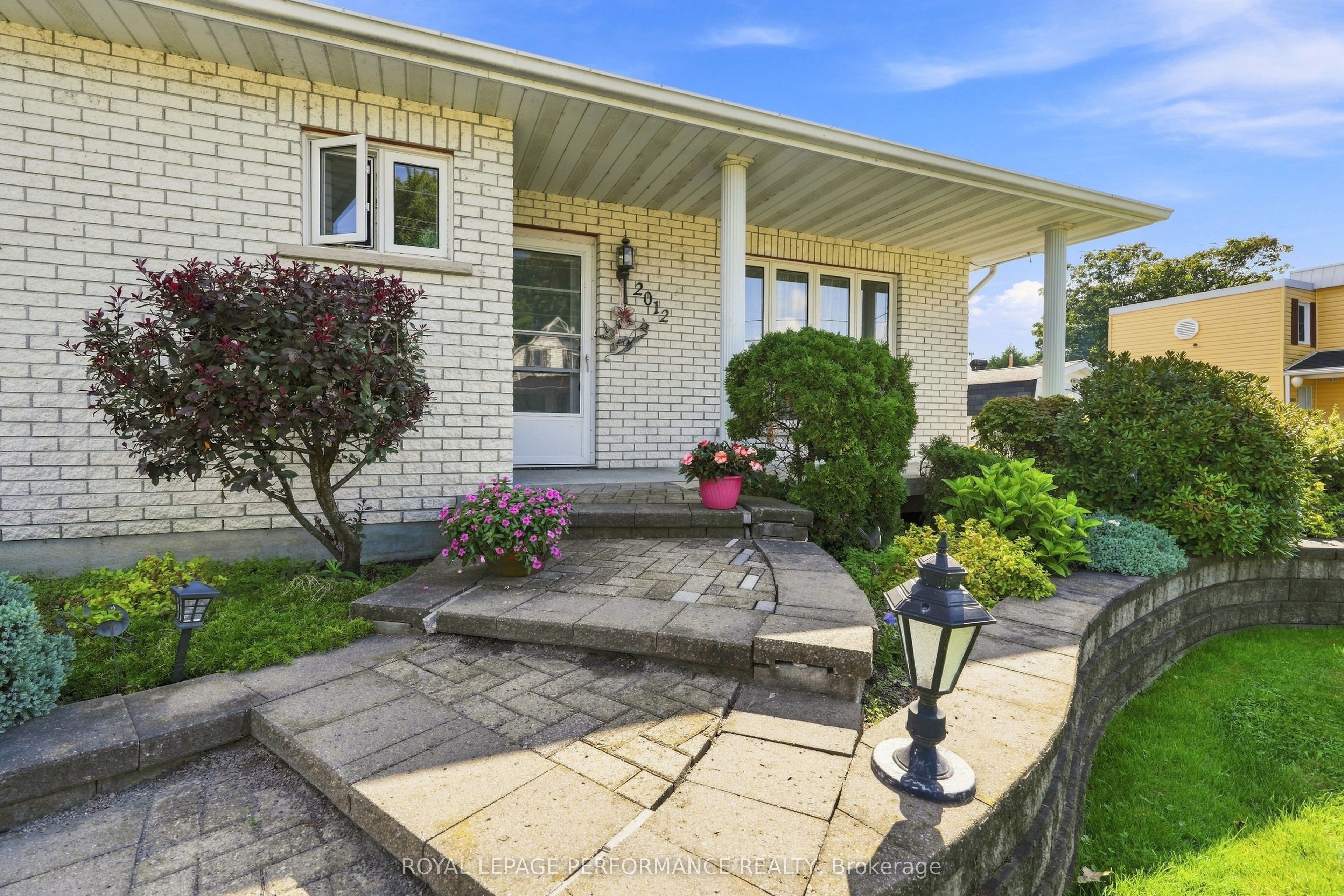 2012 Lajoie Street Property Photo 4
