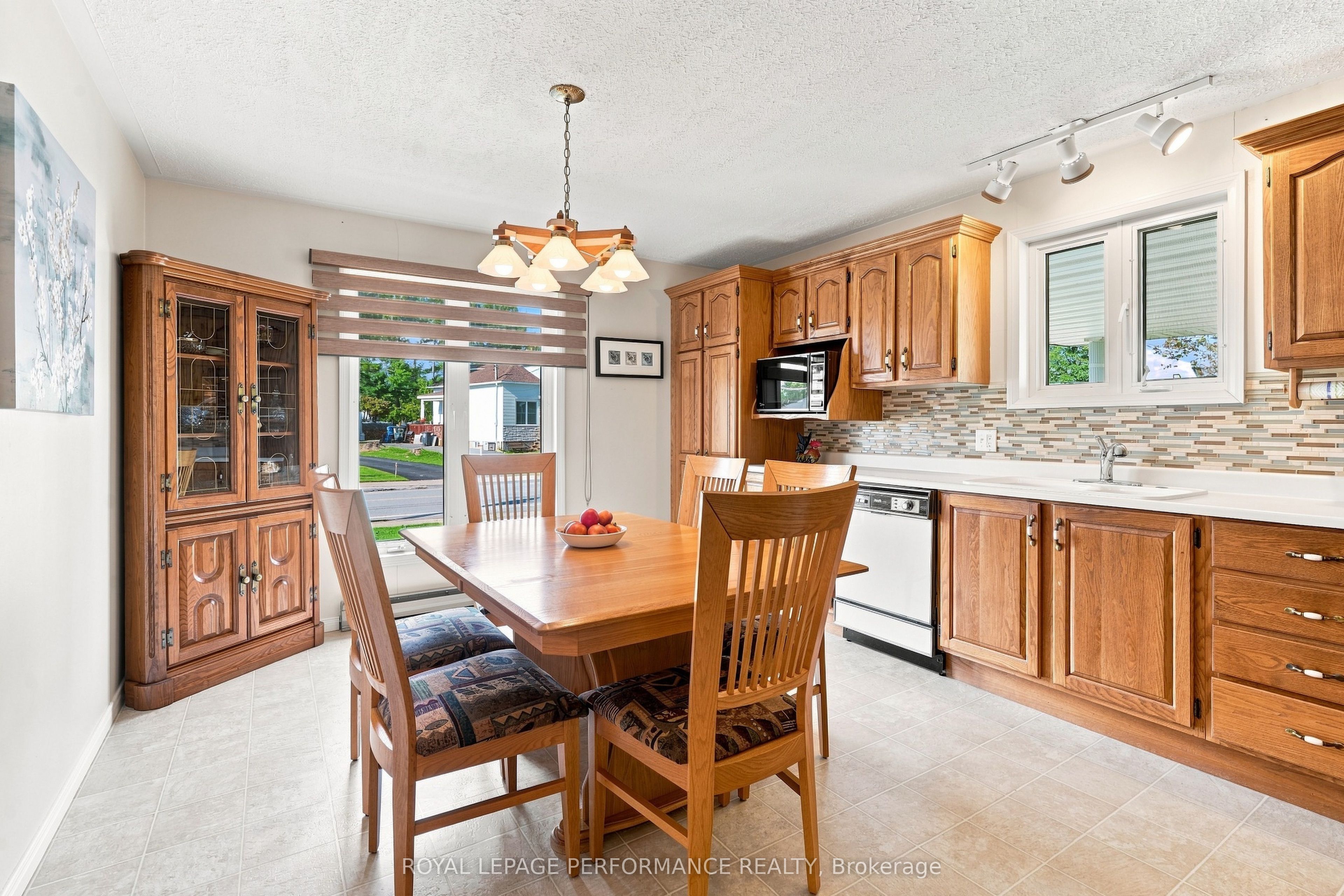 2012 Lajoie Street Property Photo 21