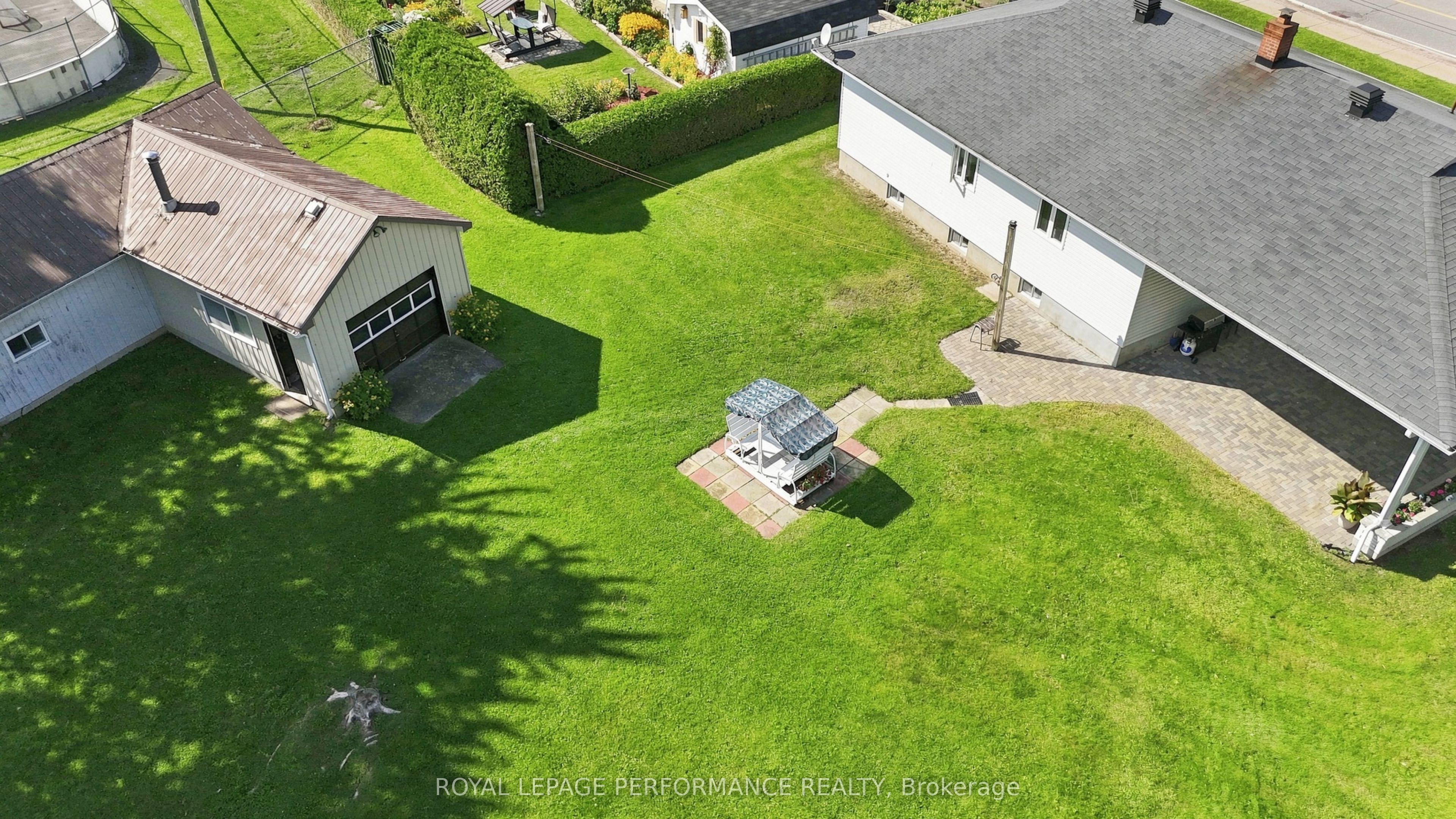 2012 Lajoie Street Property Photo 49