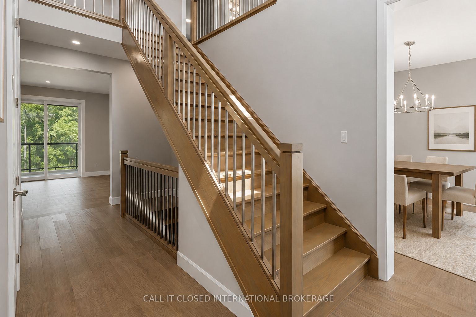 44 Royal Crescent Property Photo 4