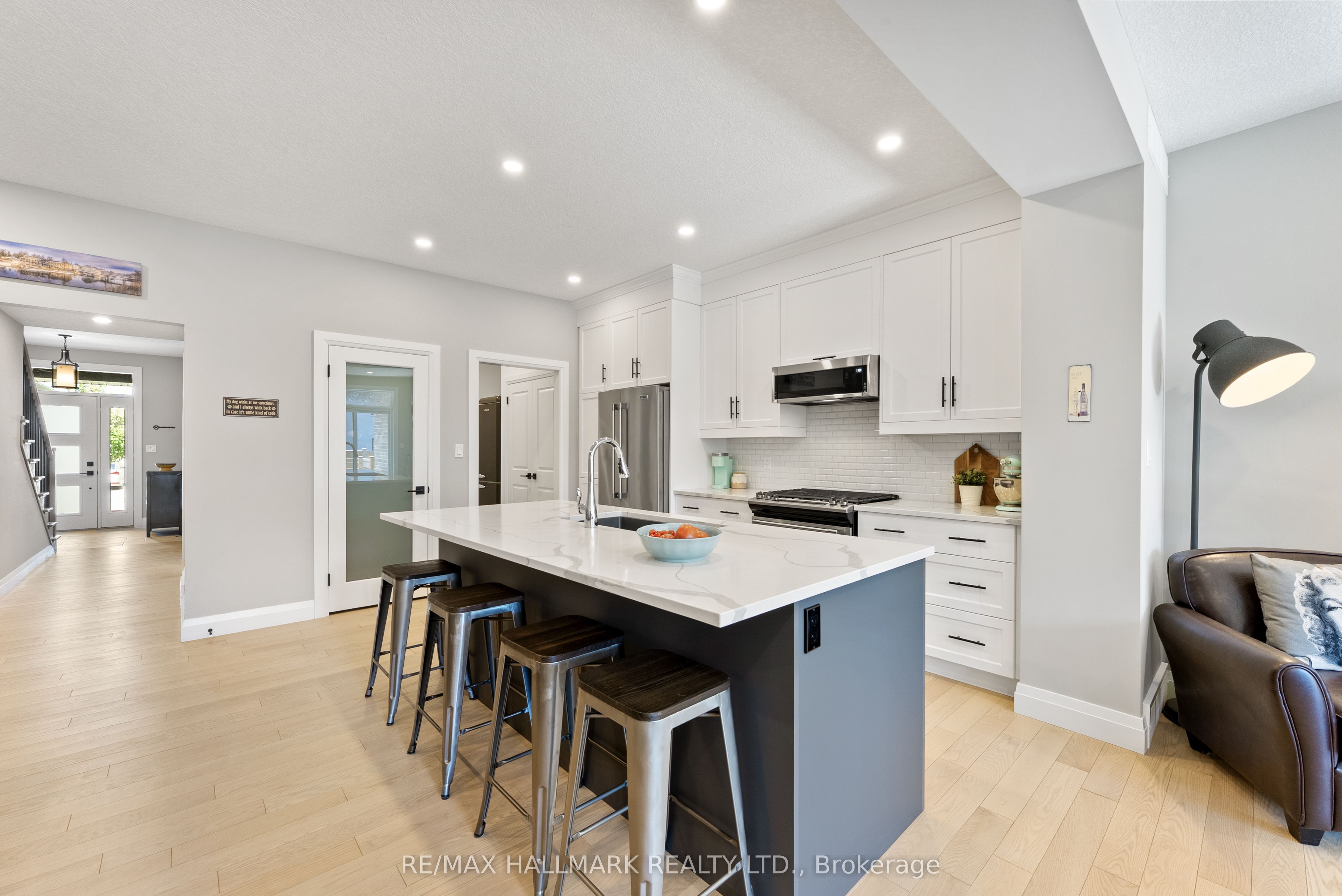 77 Rea Drive Property Photo 6