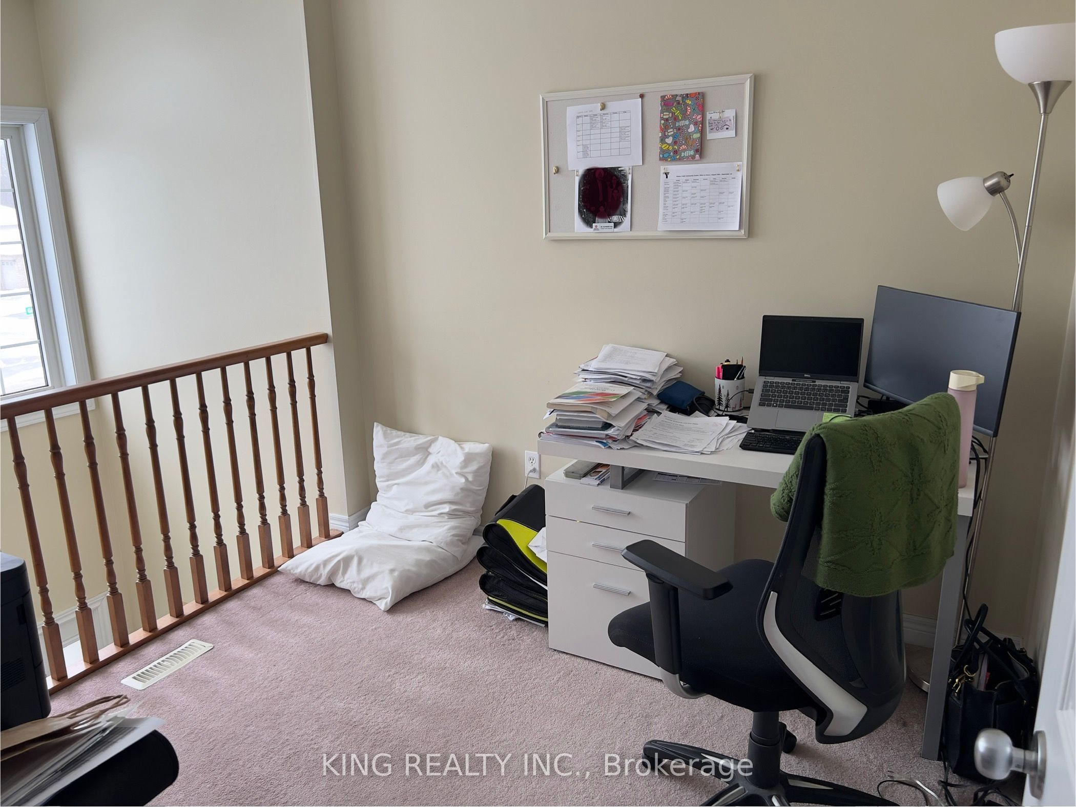 560 Garibaldi Avenue Property Photo 28