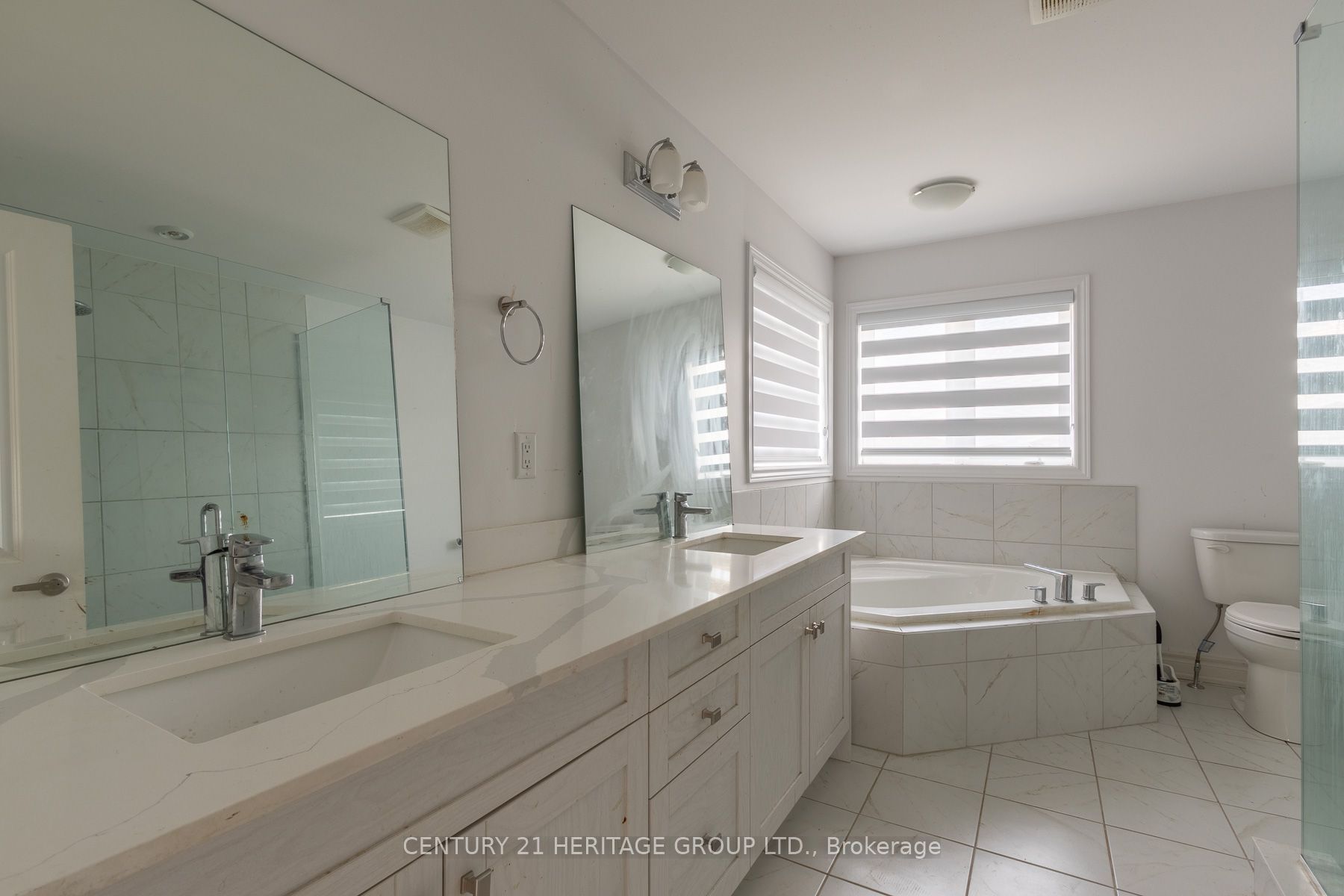 238 Longboat Run W Property Photo 19
