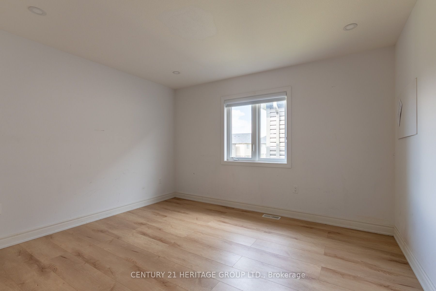 238 Longboat Run W Property Photo 21