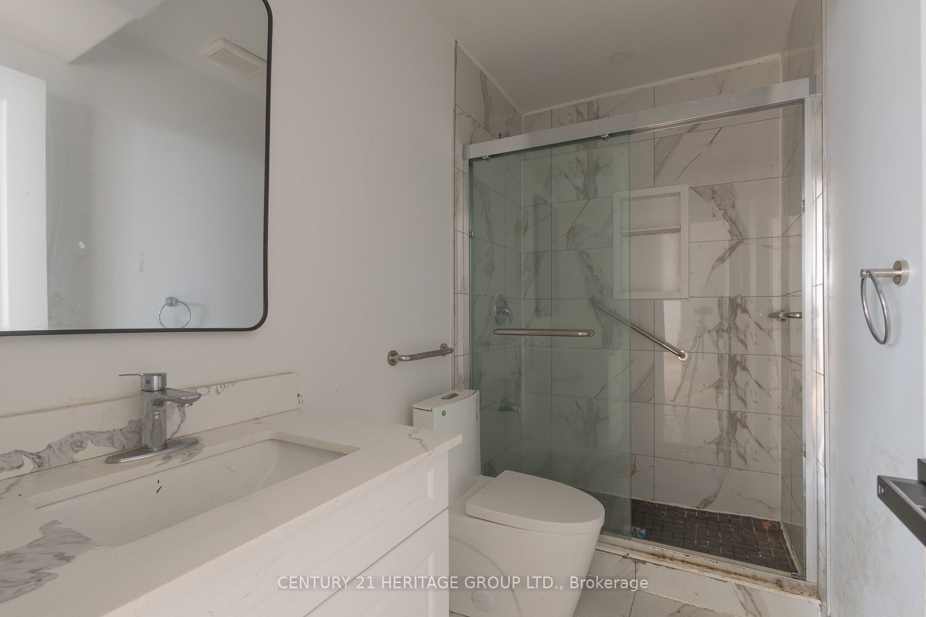 238 Longboat Run W Property Photo 32