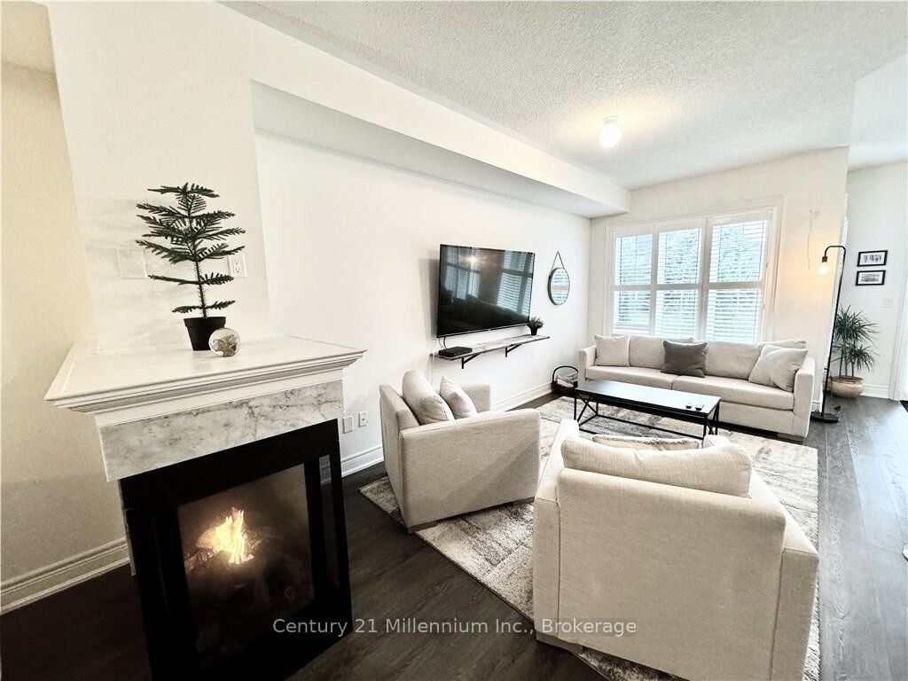 171 Snowbridge Way 24 Property Photo 11