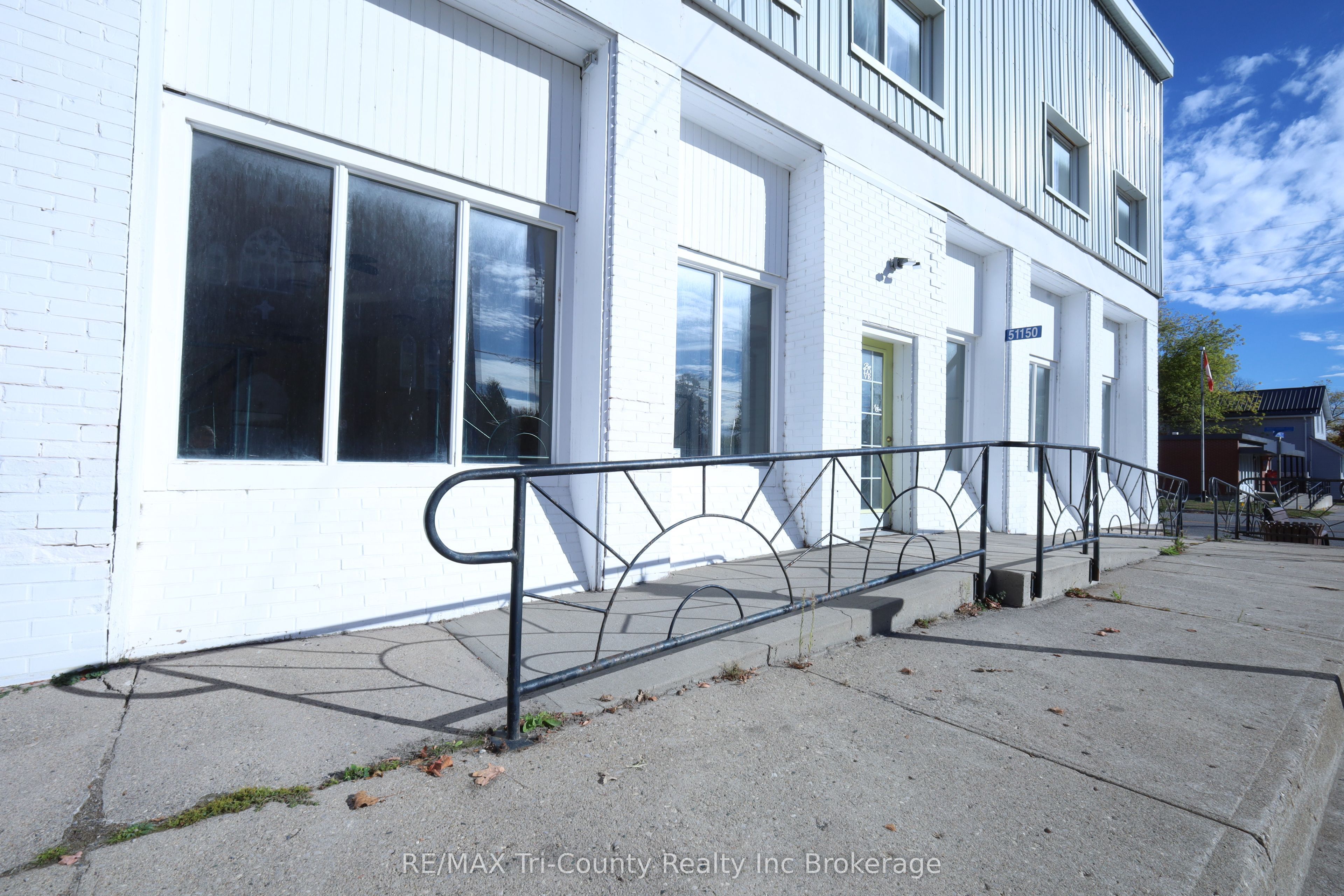 51150 Ron Mcneil Line Property Photo 2