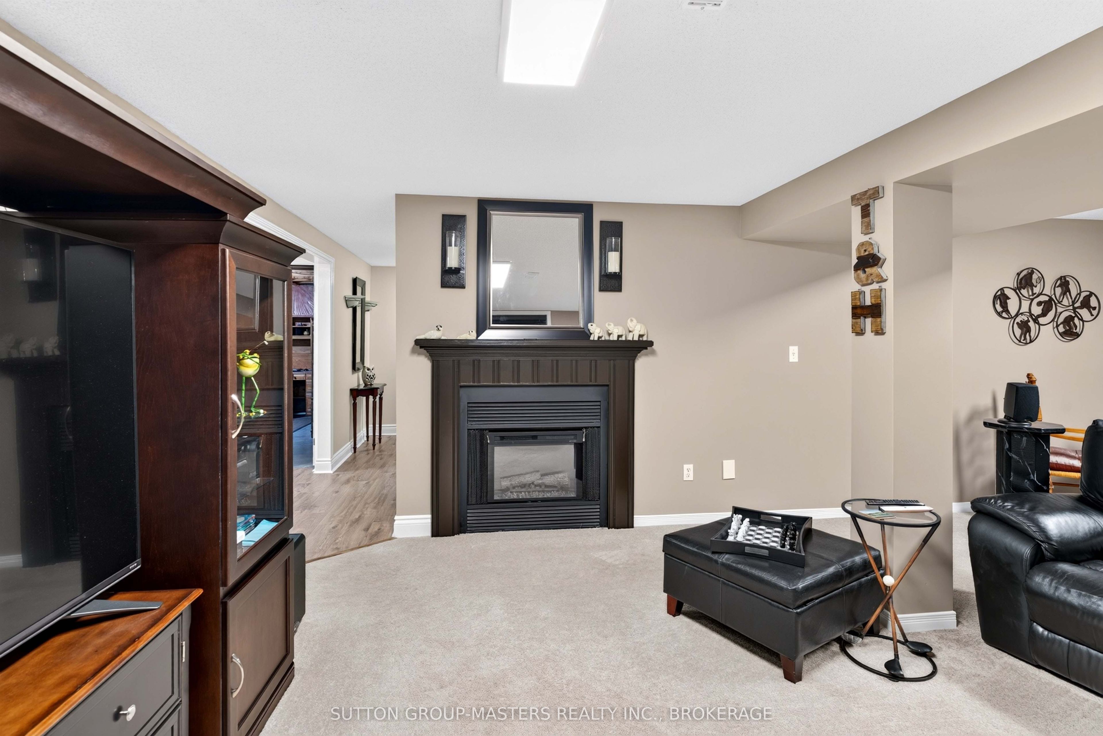 55 Abbey Dawn Drive Property Photo 32