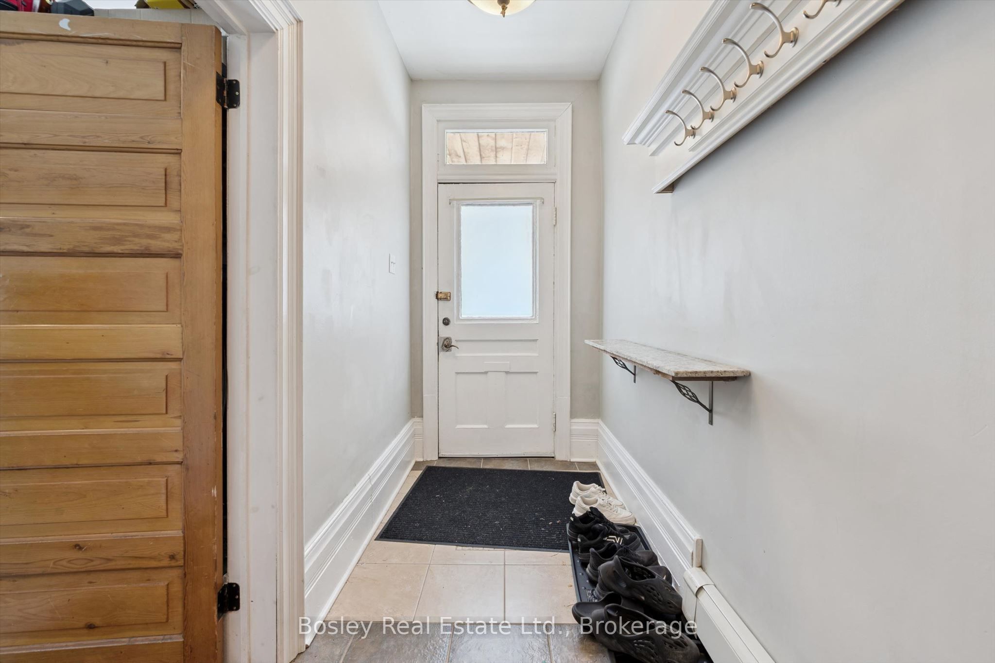 10 Ontario Street Property Photo 6