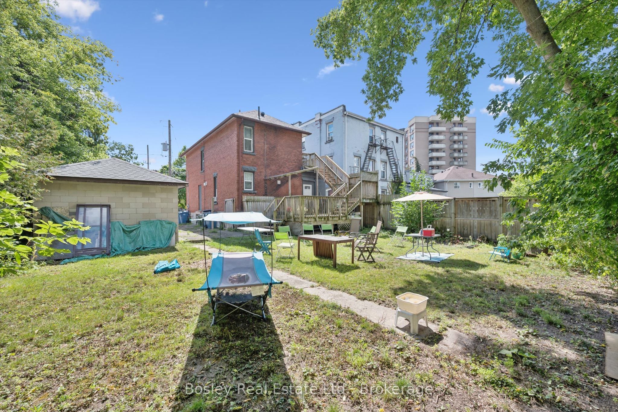 10 Ontario Street Property Photo 39