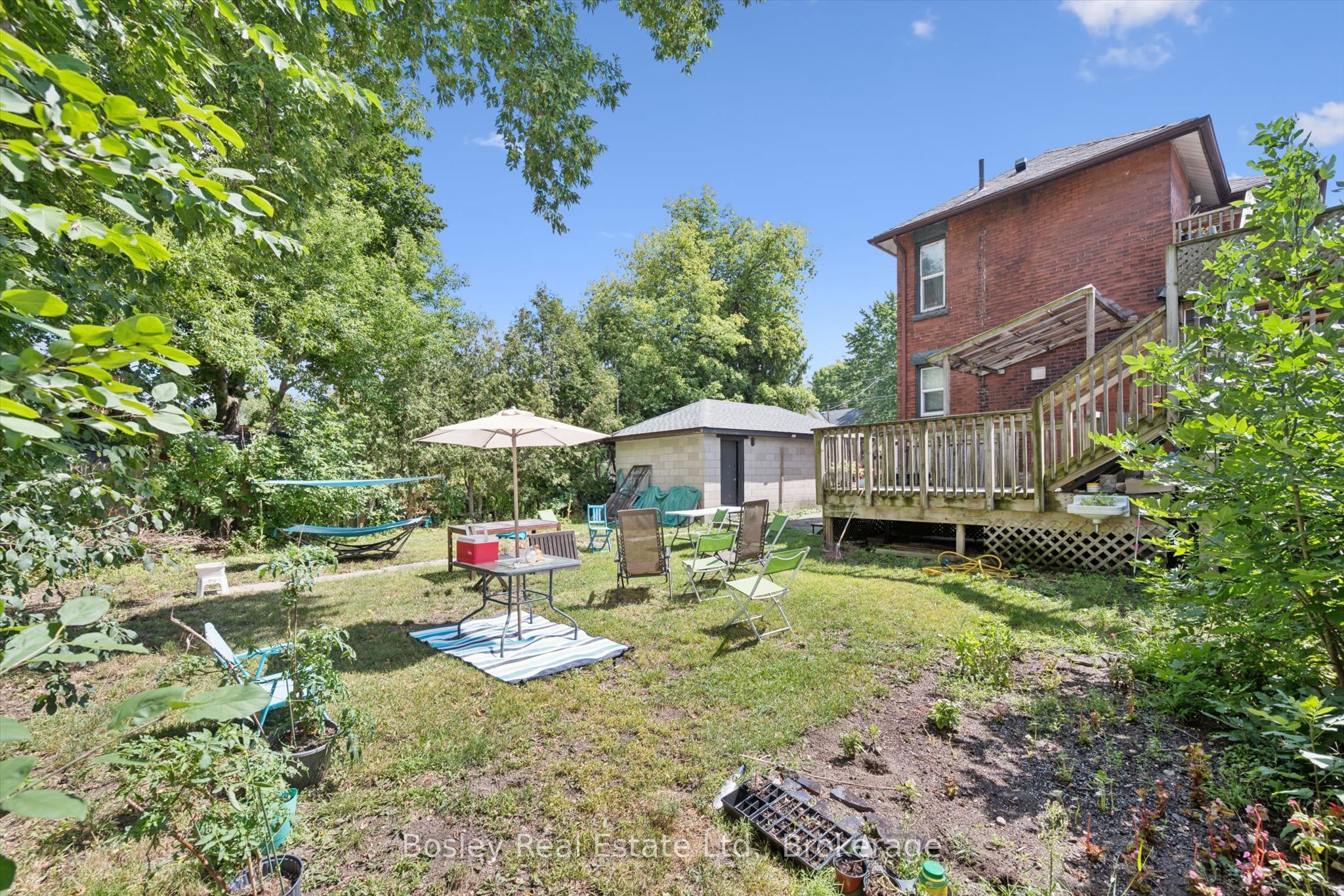 10 Ontario Street Property Photo 40