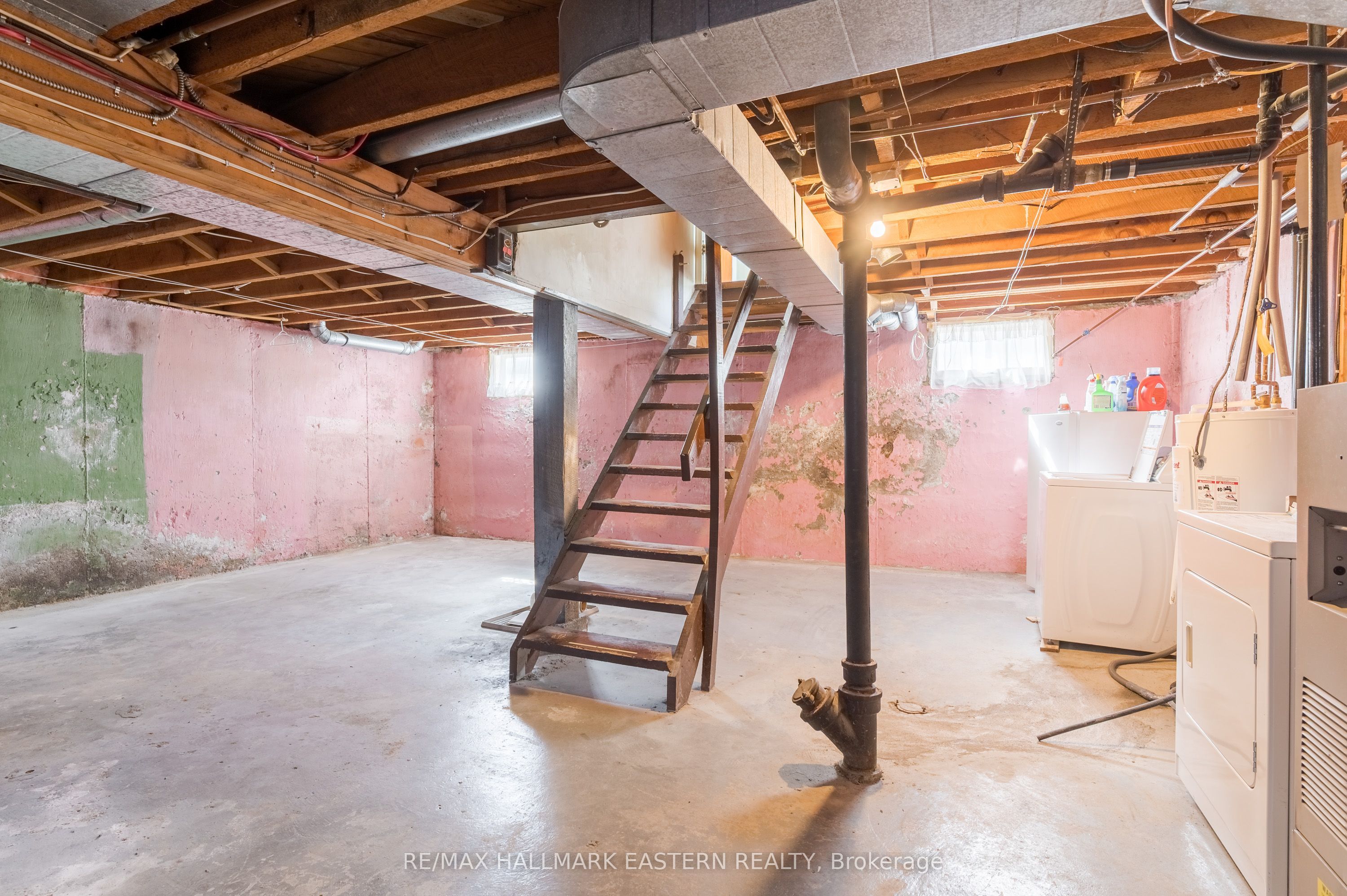 51 Ephgrave Boulevard Property Photo 21